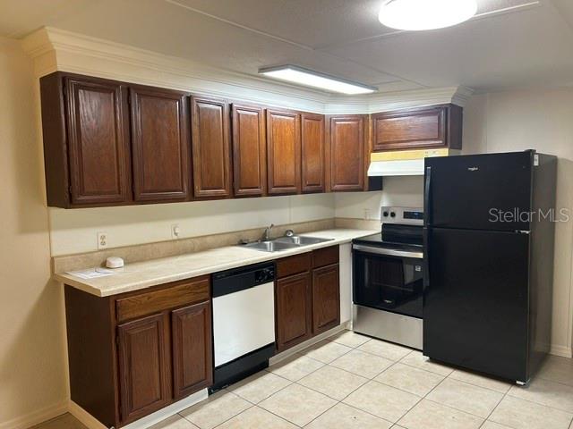 INTEROCEAN CITY SEC A - Residential Lease