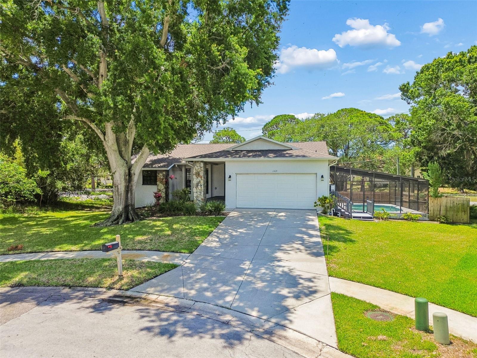 GULFVIEW RIDGE - Residential