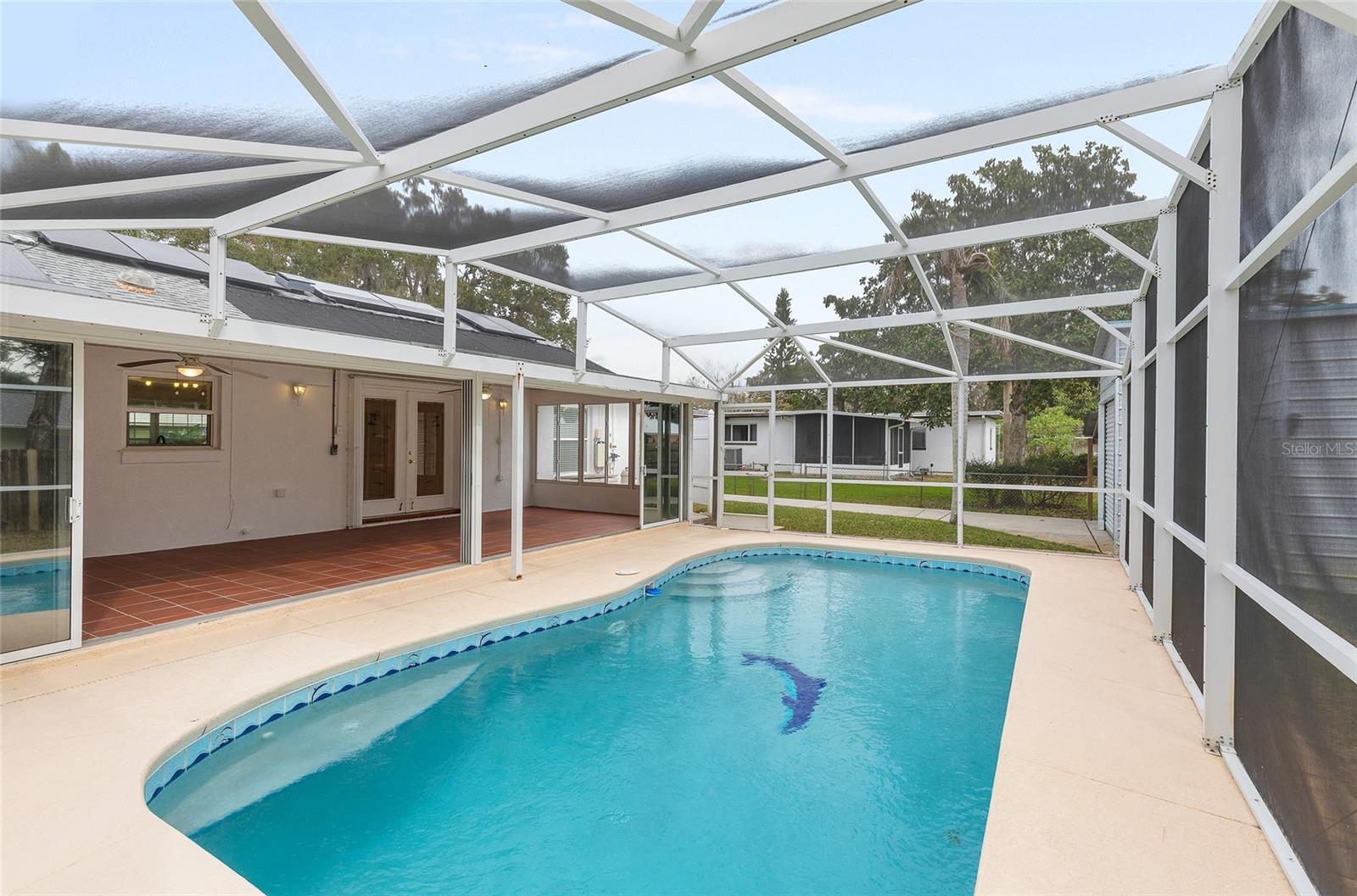 CITRUS MANOR - Residential