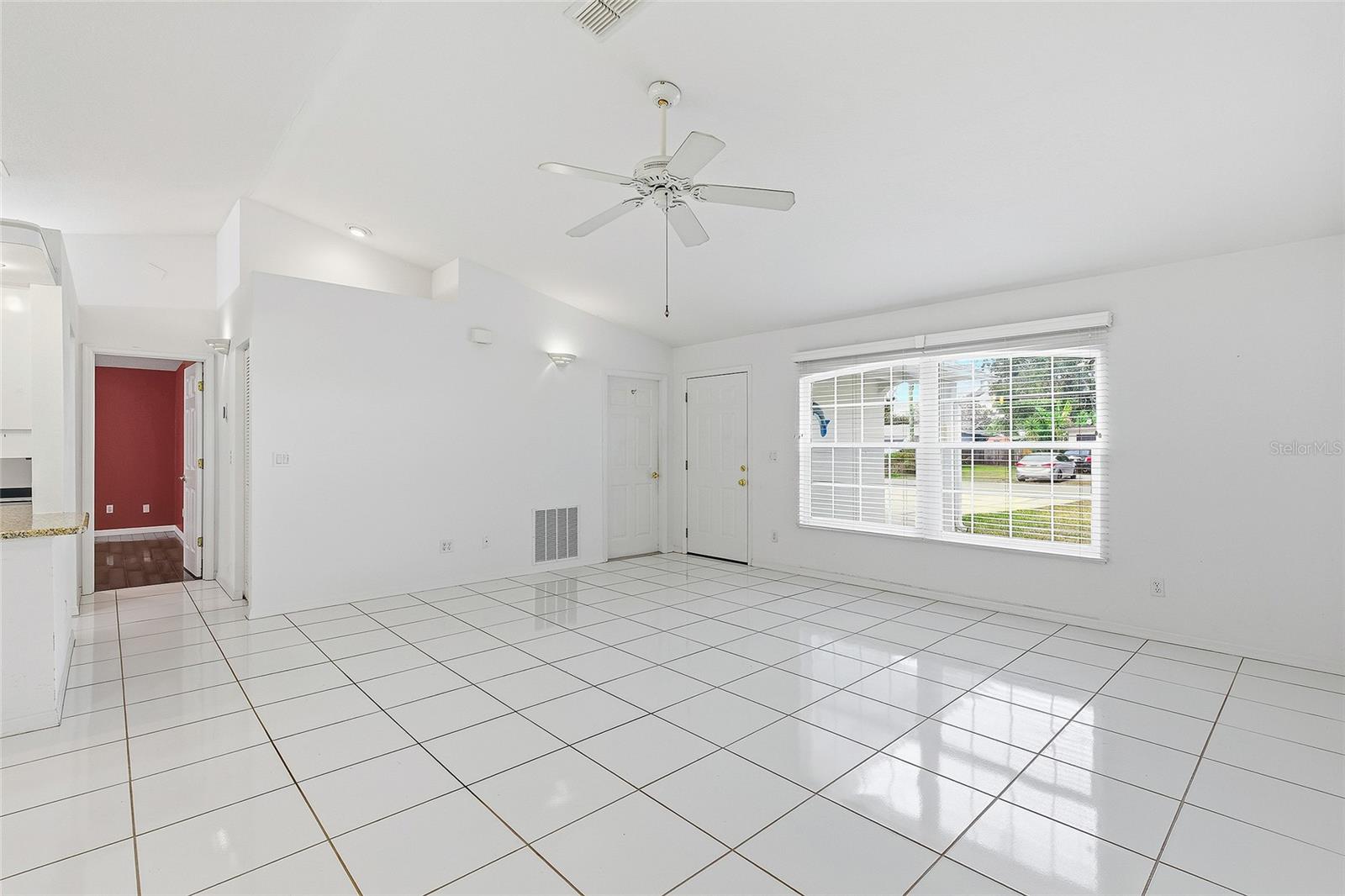 CITRUS MANOR - Residential