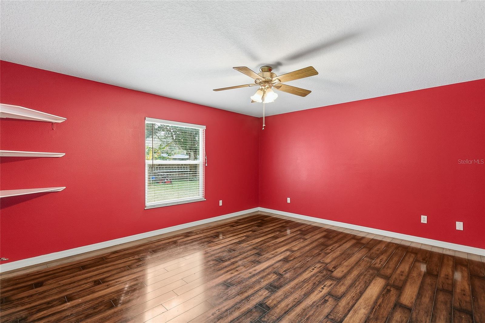 CITRUS MANOR - Residential