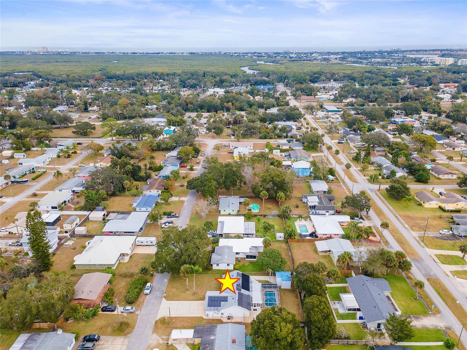 CITRUS MANOR - Residential