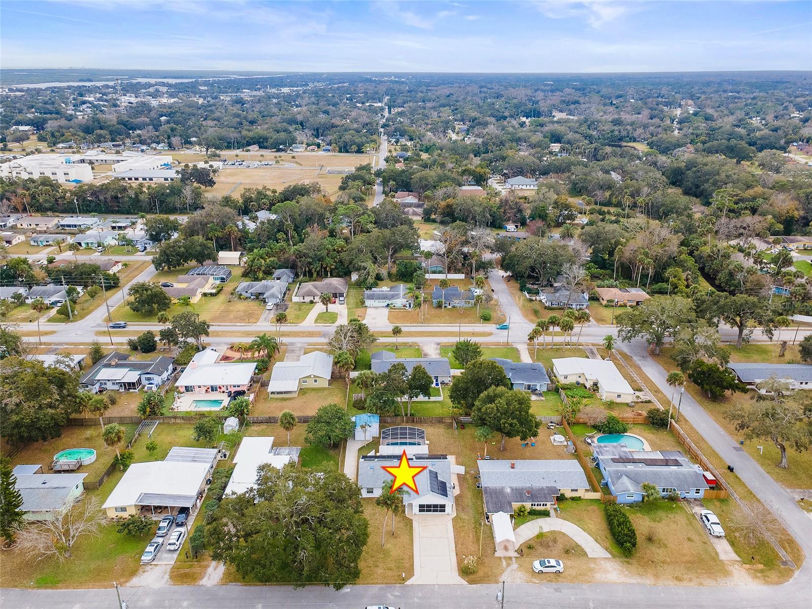 CITRUS MANOR - Residential