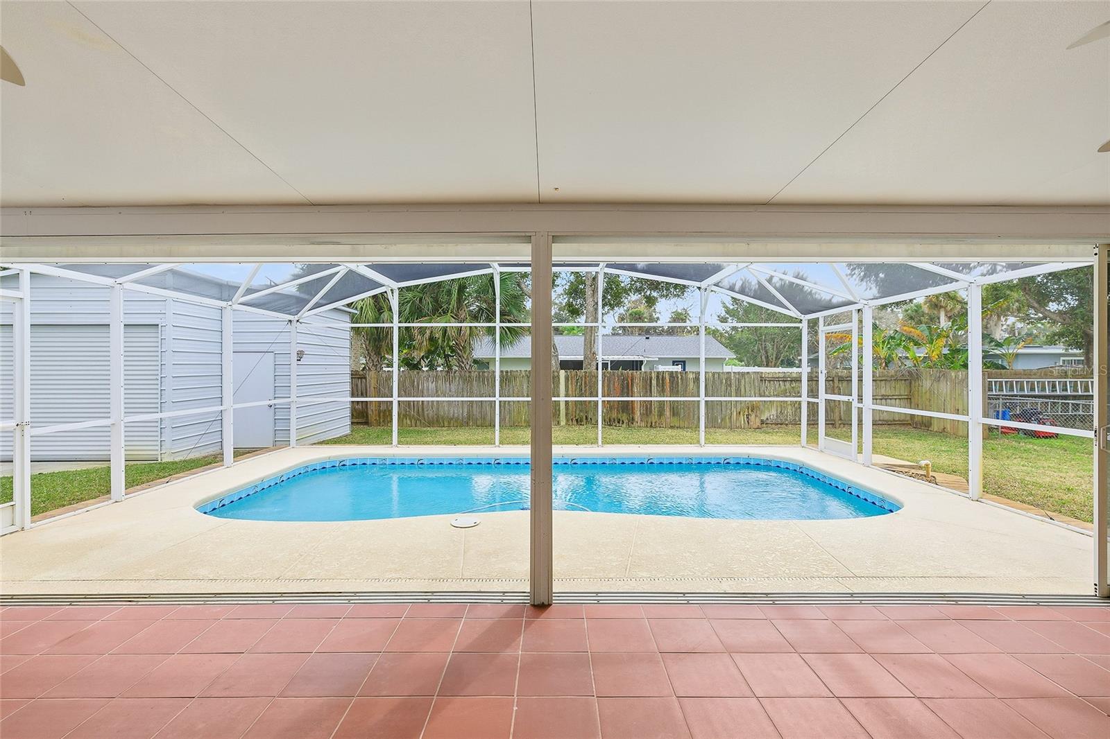 CITRUS MANOR - Residential