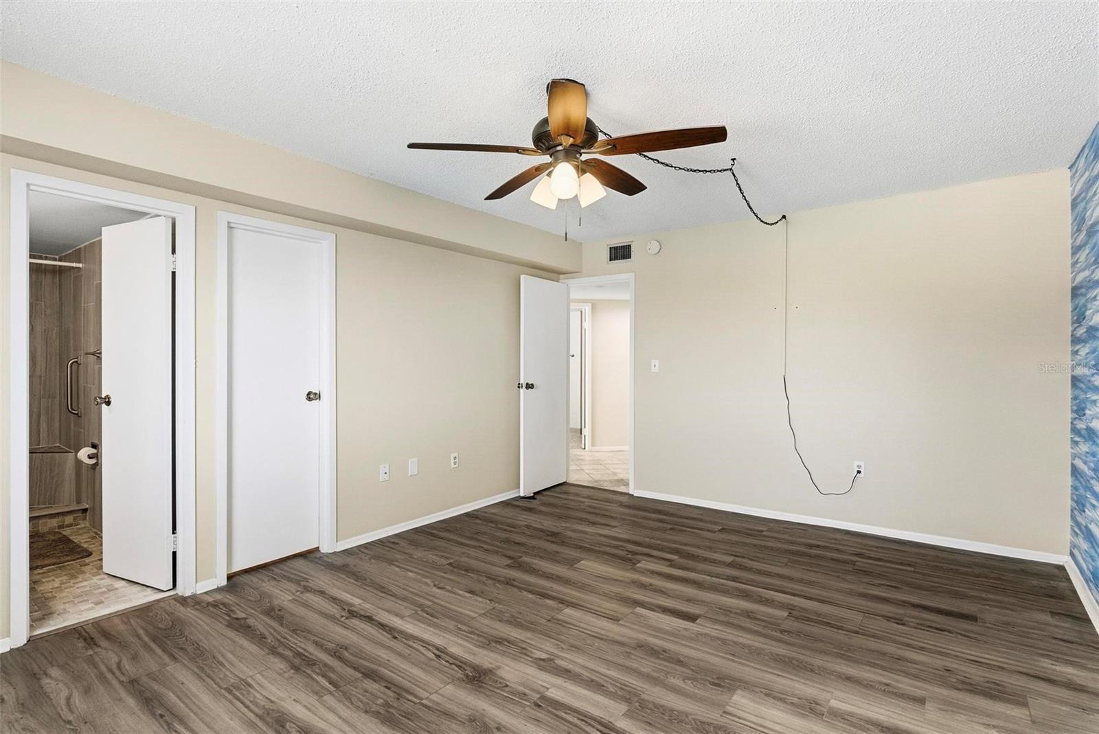 BAYSHORE BATH & TENNIS CLUB CONDO - Residential