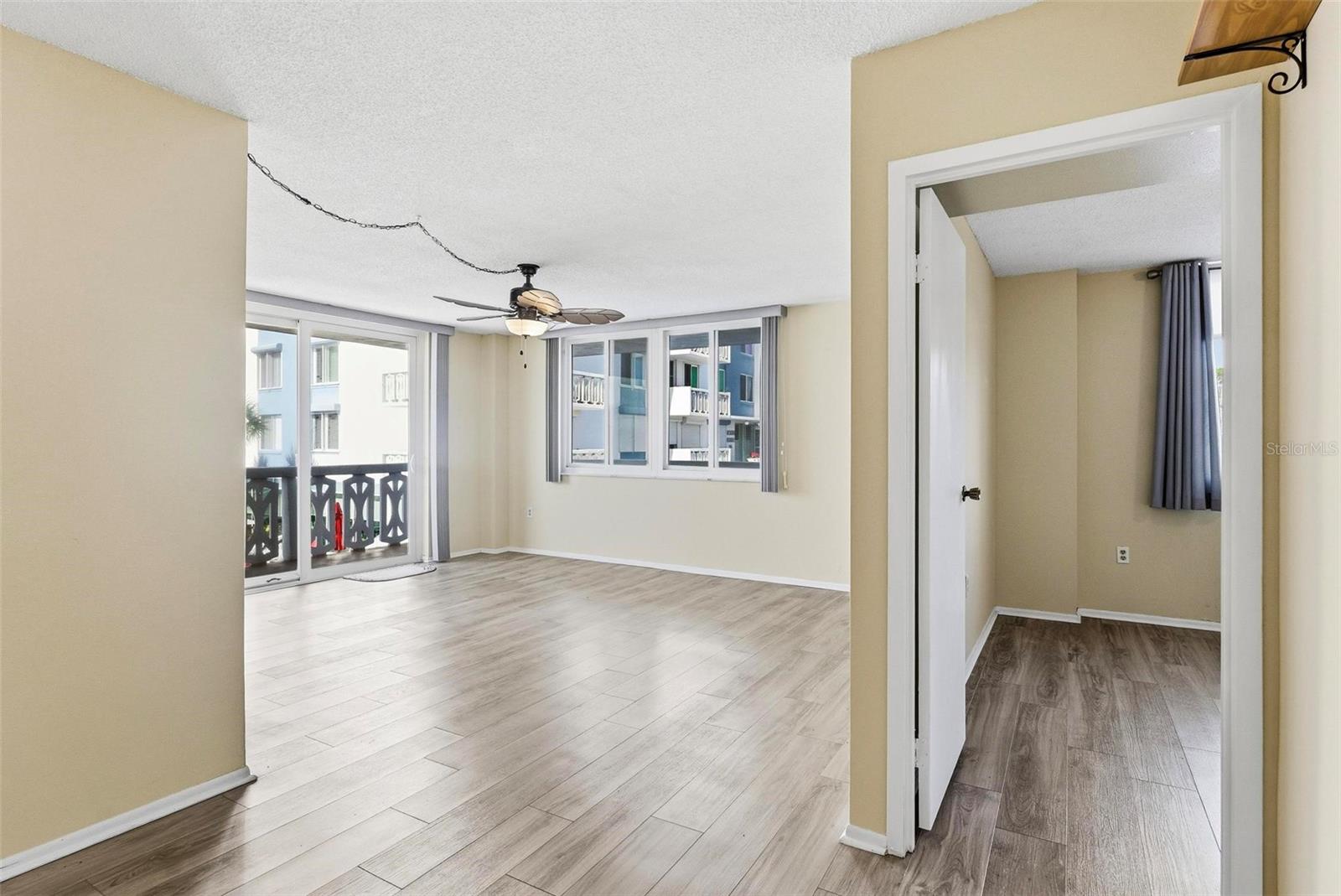 BAYSHORE BATH & TENNIS CLUB CONDO - Residential