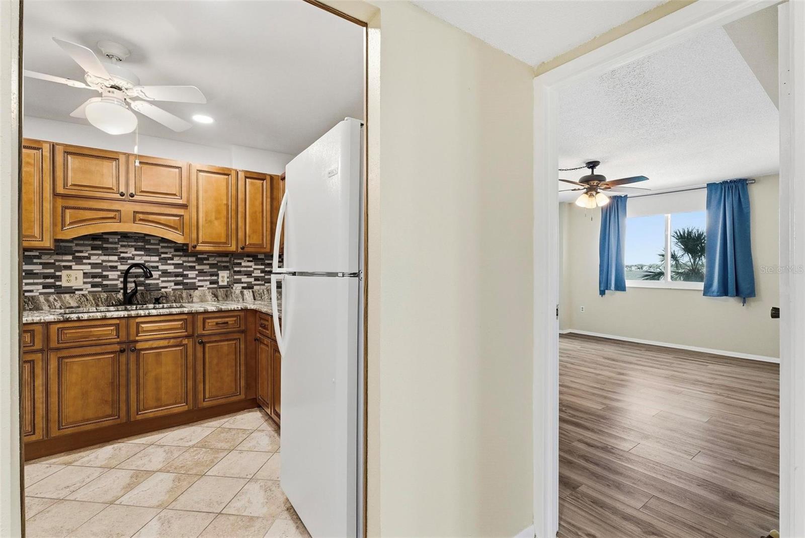 BAYSHORE BATH & TENNIS CLUB CONDO - Residential