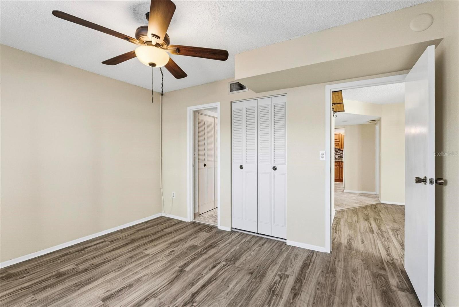 BAYSHORE BATH & TENNIS CLUB CONDO - Residential