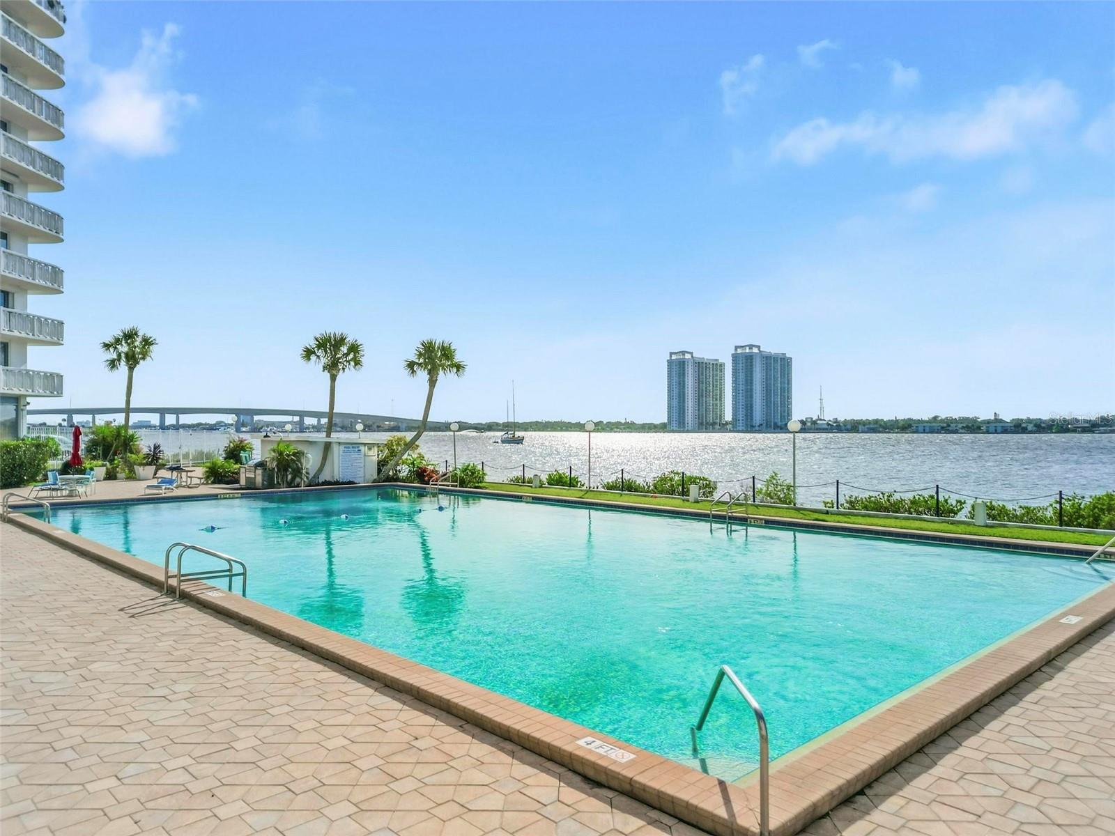 BAYSHORE BATH & TENNIS CLUB CONDO - Residential