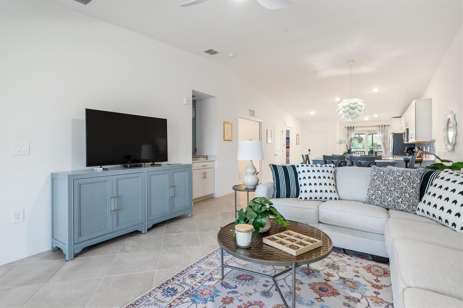 WELLEN PARK GOLF & COUNTRY CLUB - Residential