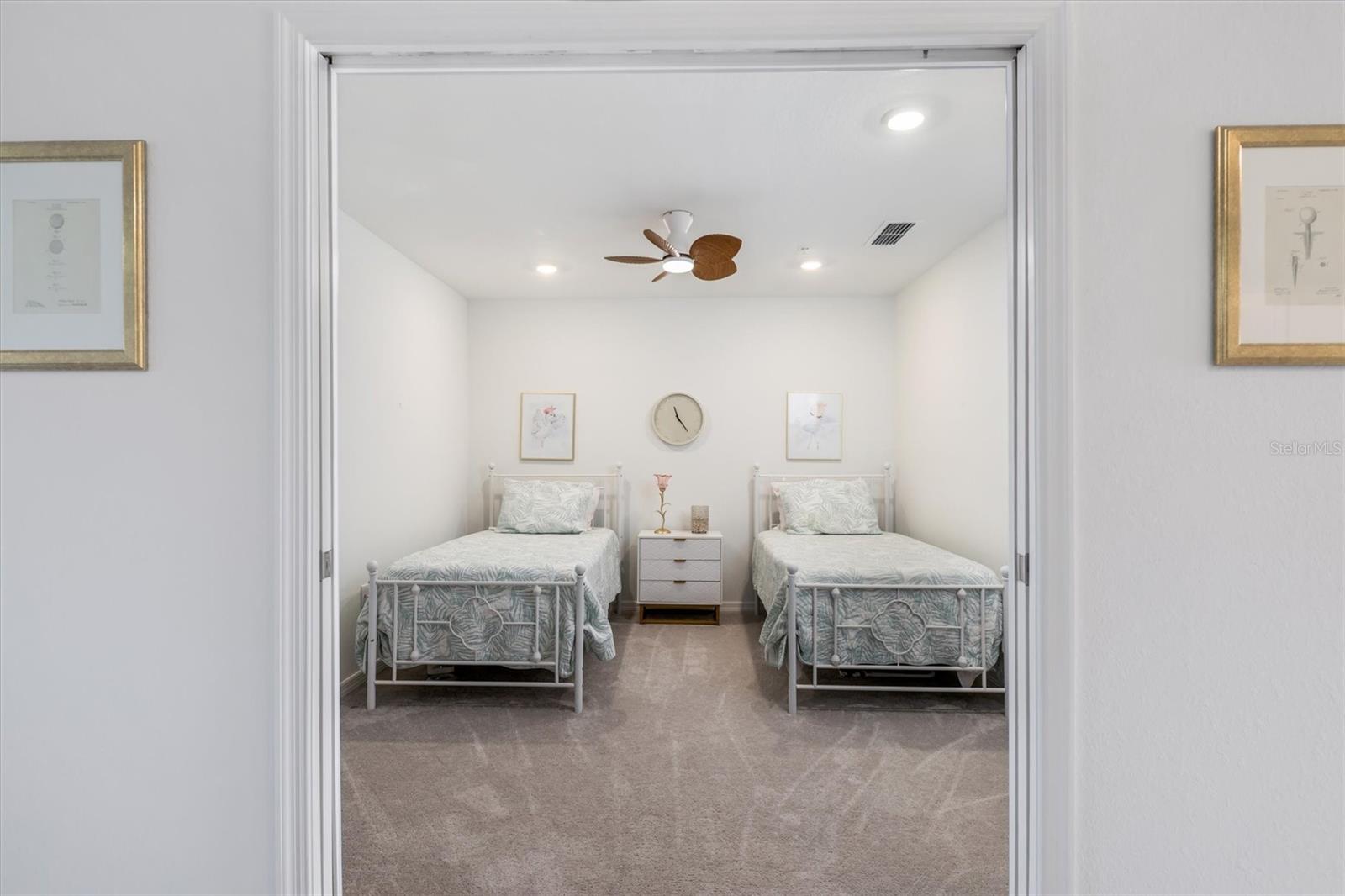 WELLEN PARK GOLF & COUNTRY CLUB - Residential