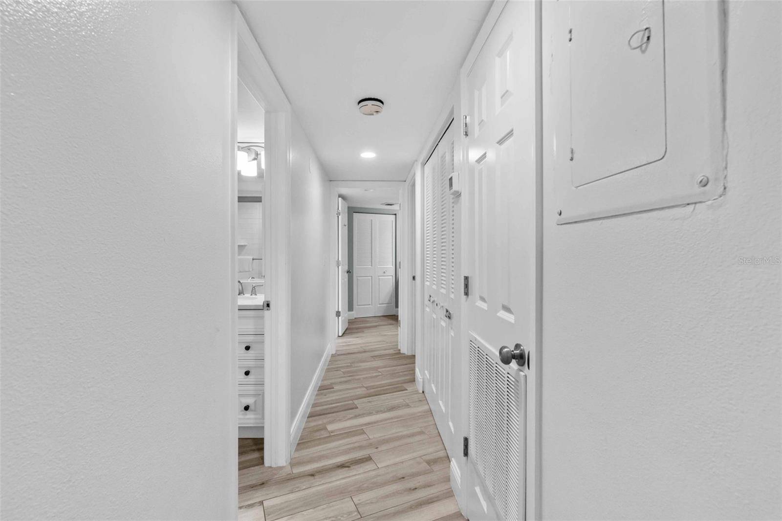 5916 MIDNIGHT PASS ROAD 103