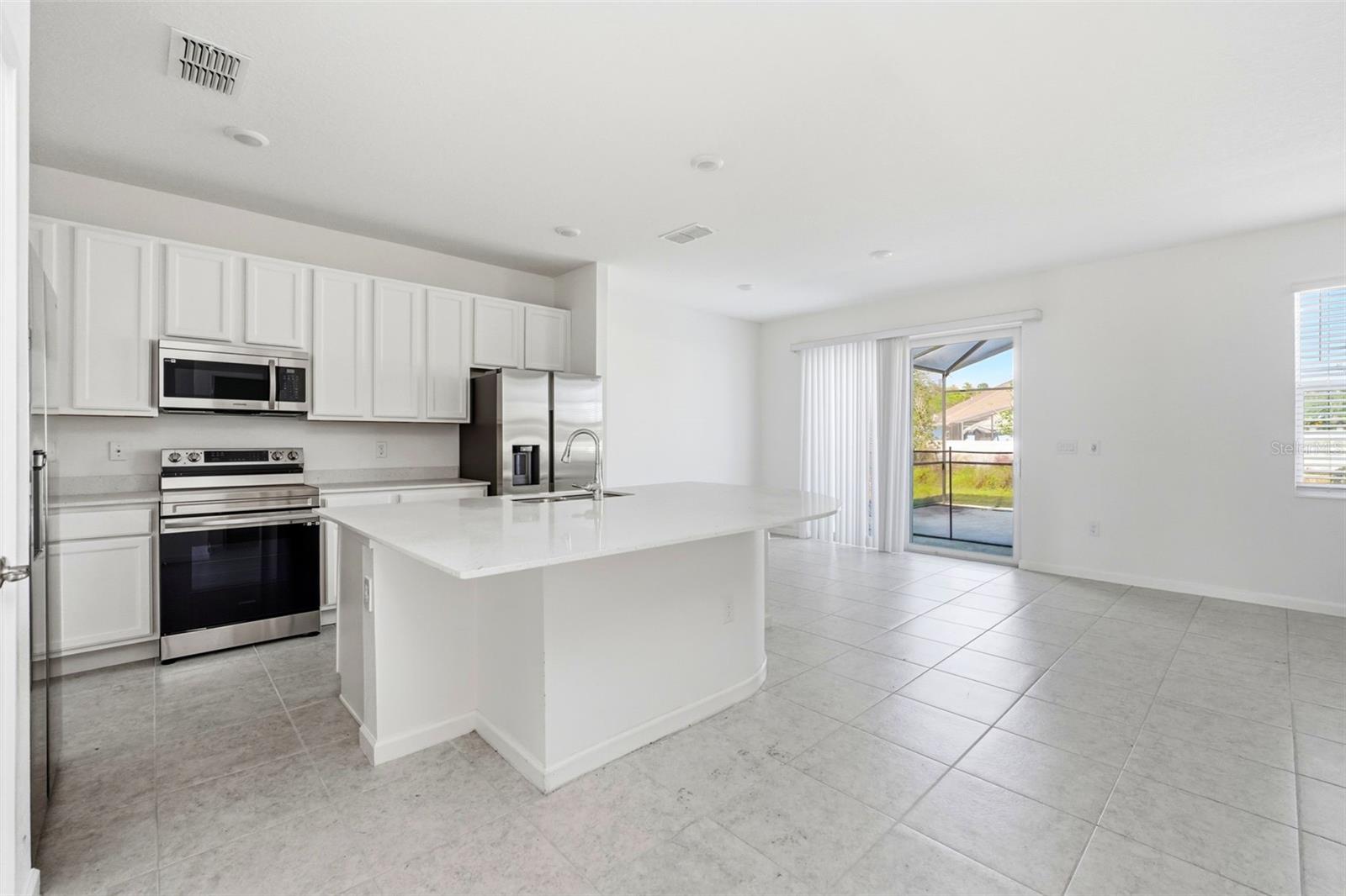 BELLAVIDA PH 2C - Residential Lease