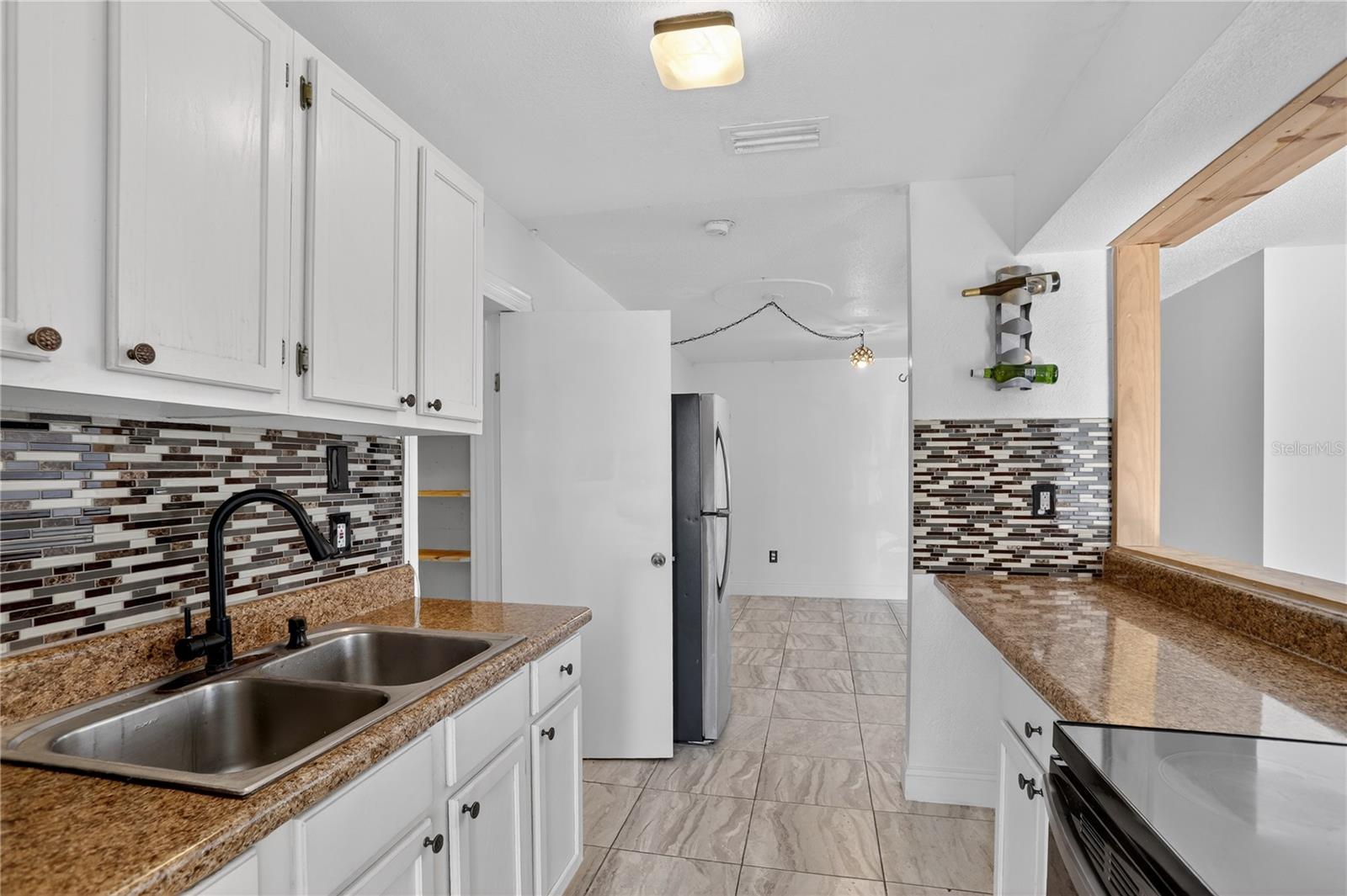 IVANHOE ESTATES - Residential