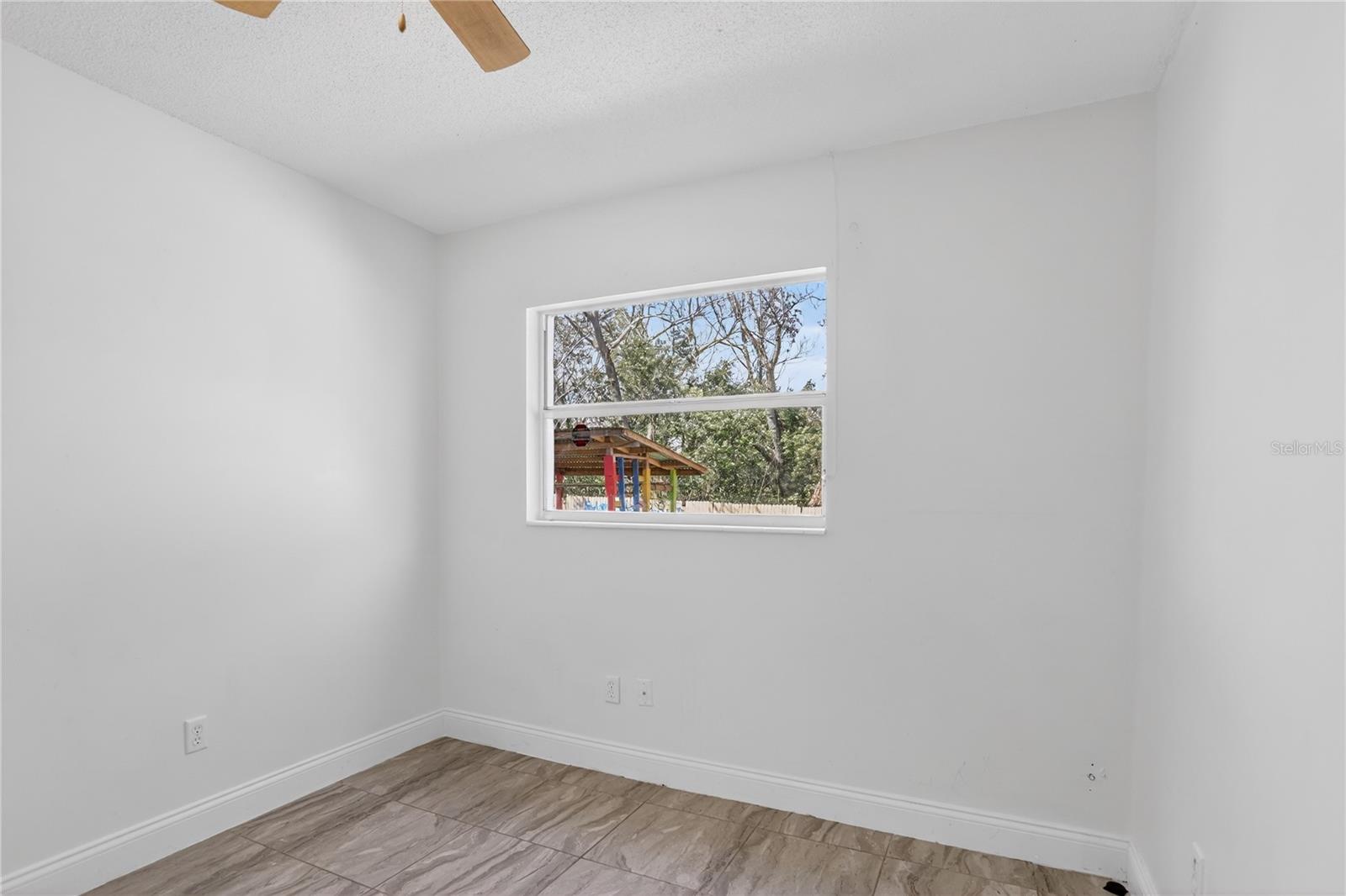 IVANHOE ESTATES - Residential