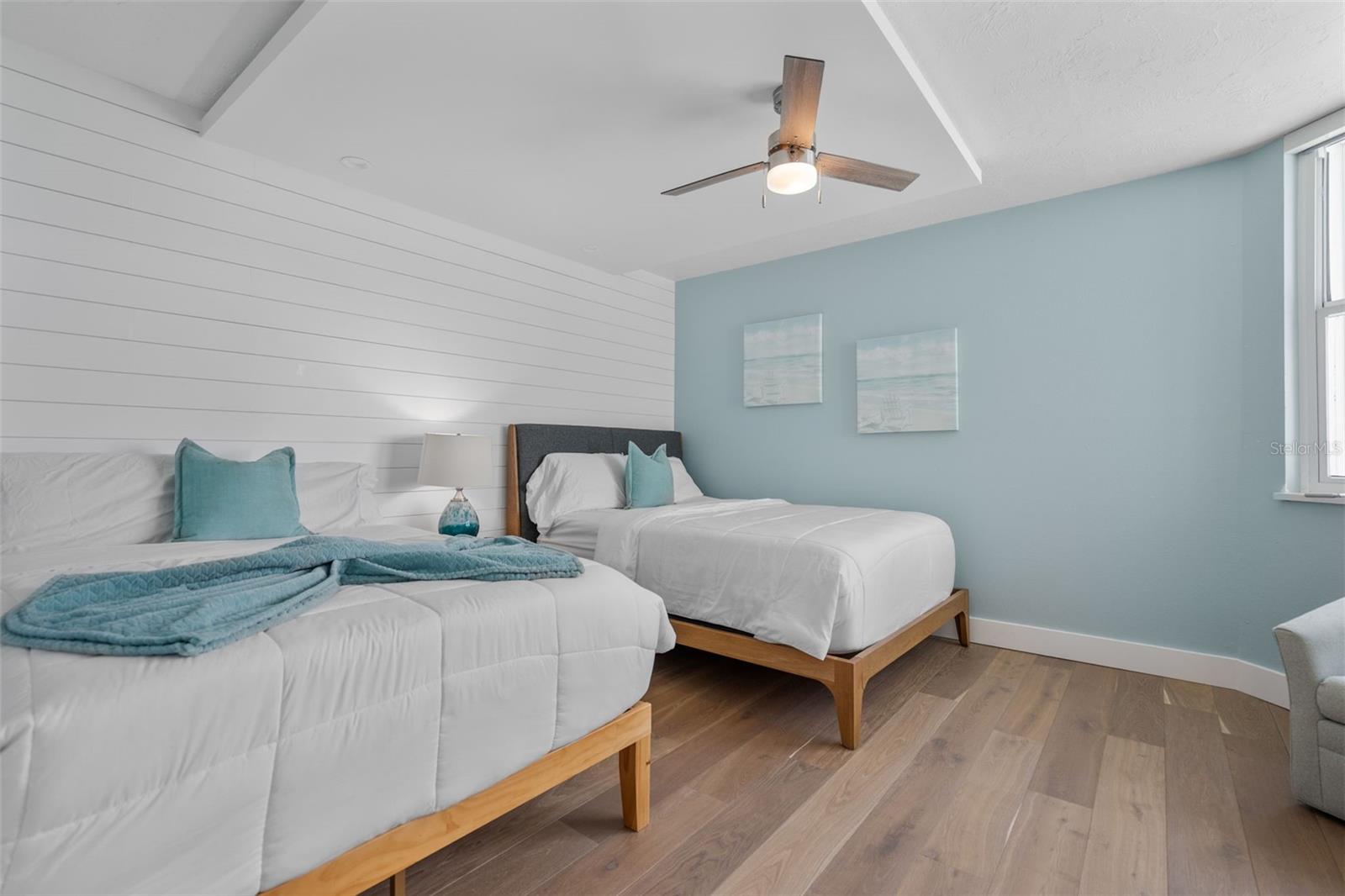 PRIVATEER NORTH - Residential