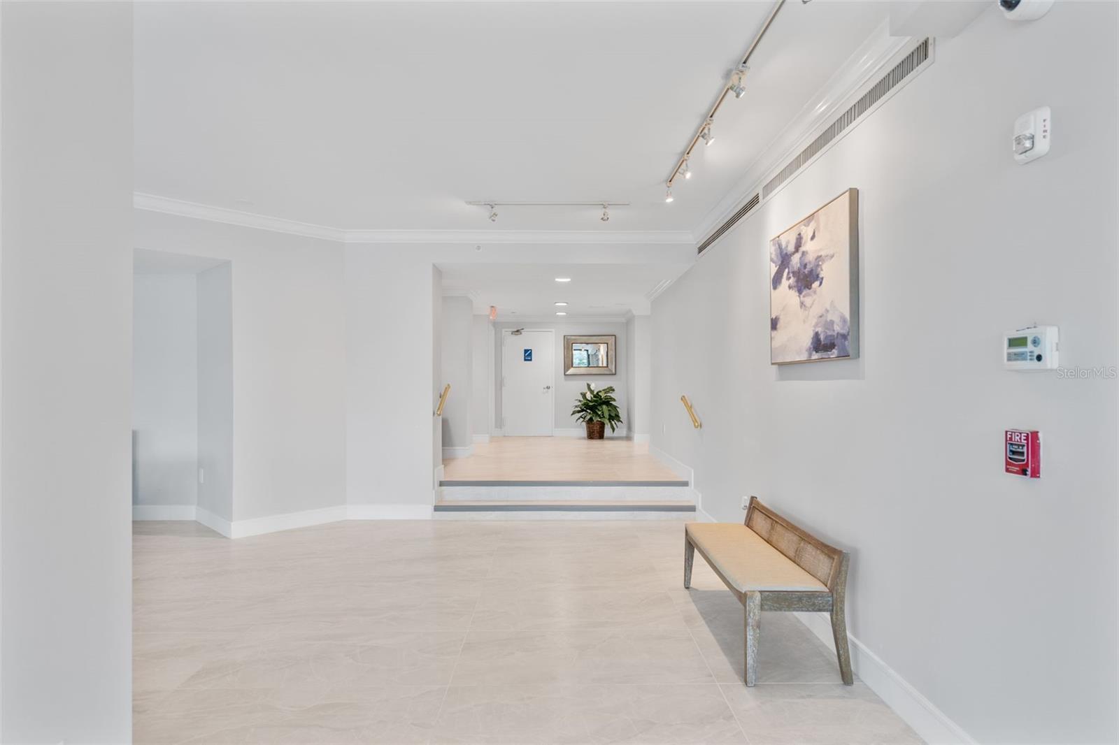 PRIVATEER NORTH - Residential