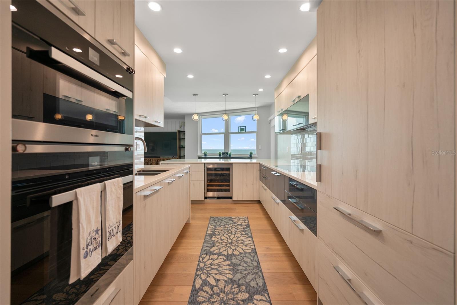 PRIVATEER NORTH - Residential