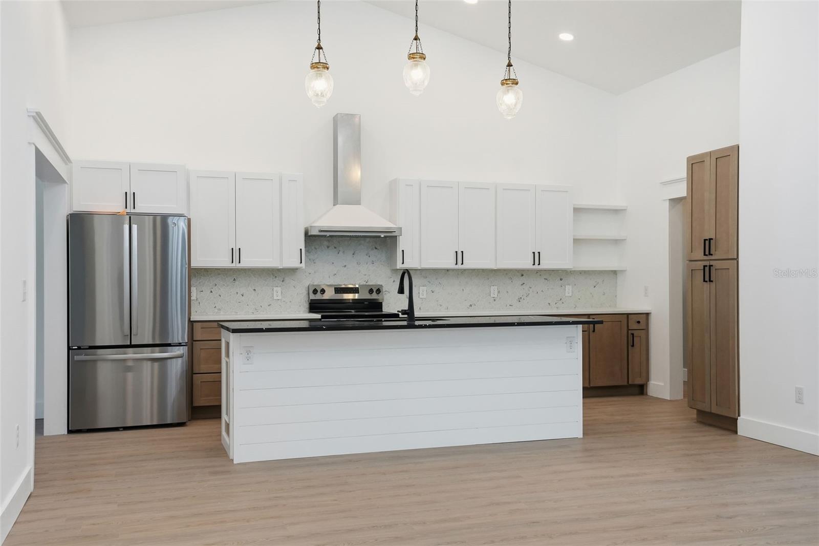 RIDGE MANOR ESTATE - Residential