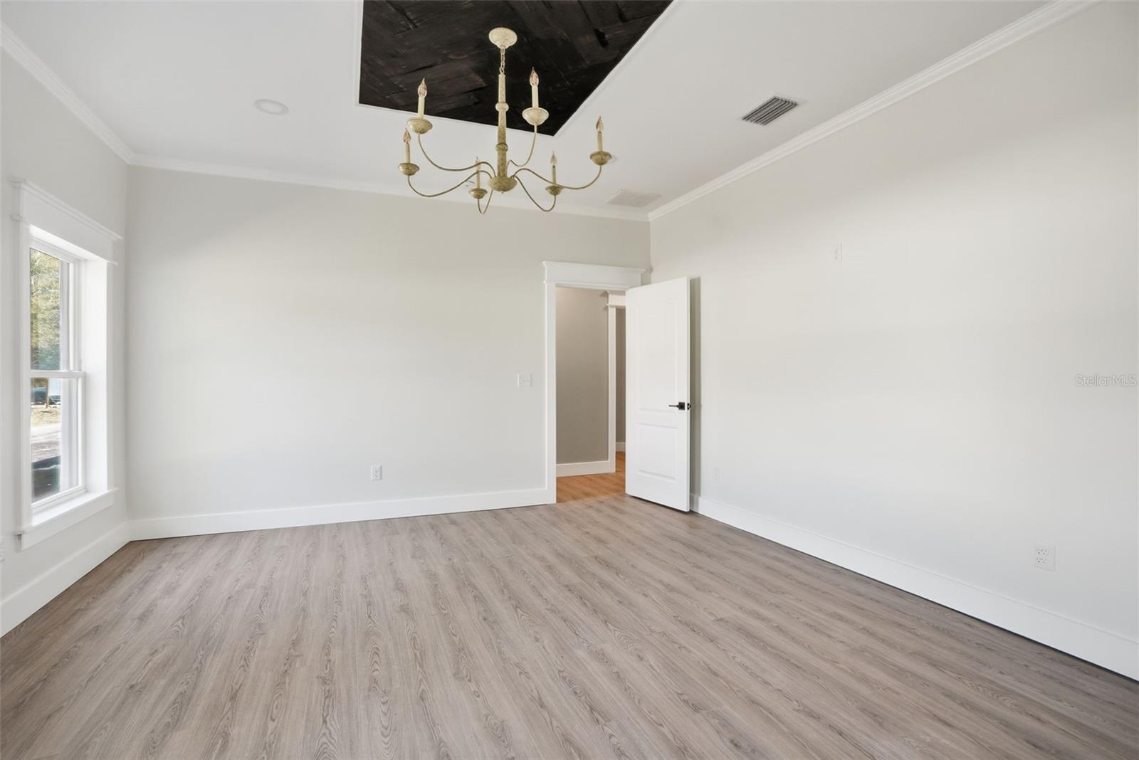 RIDGE MANOR ESTATE - Residential