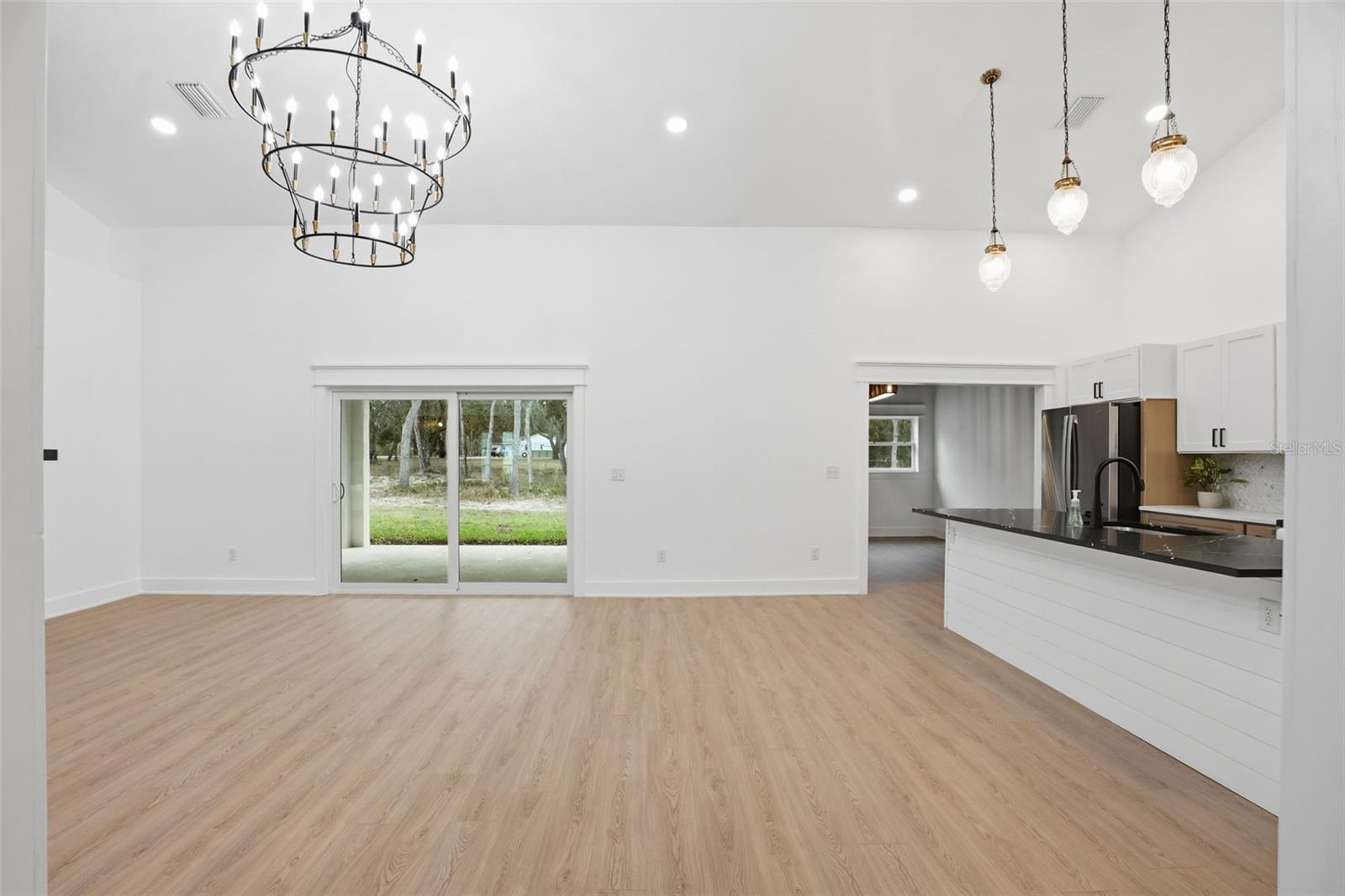 RIDGE MANOR ESTATE - Residential