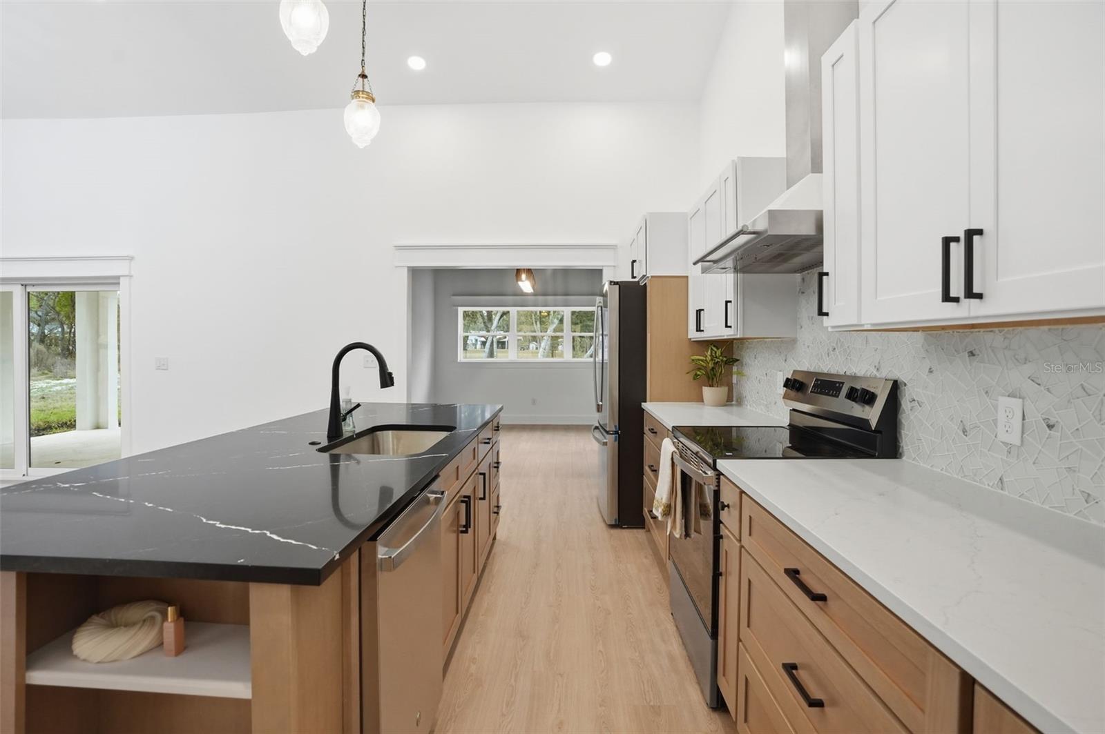 RIDGE MANOR ESTATE - Residential
