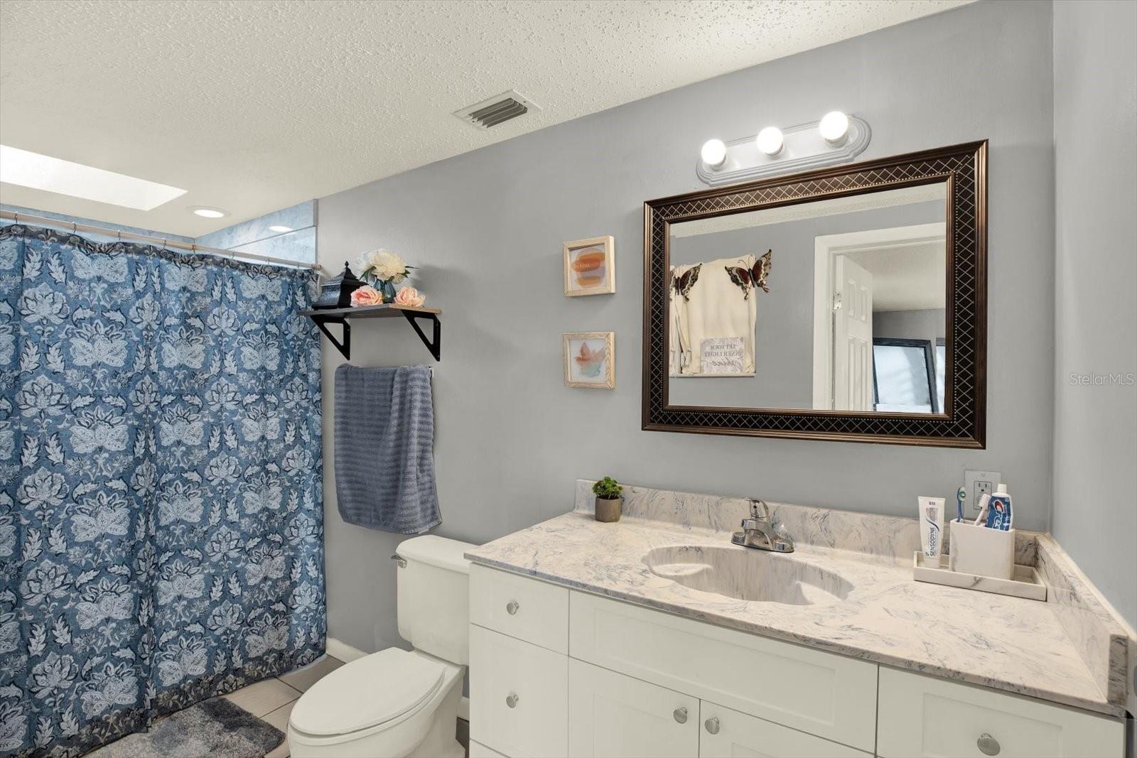 BAY PARK ESTATES - Residential