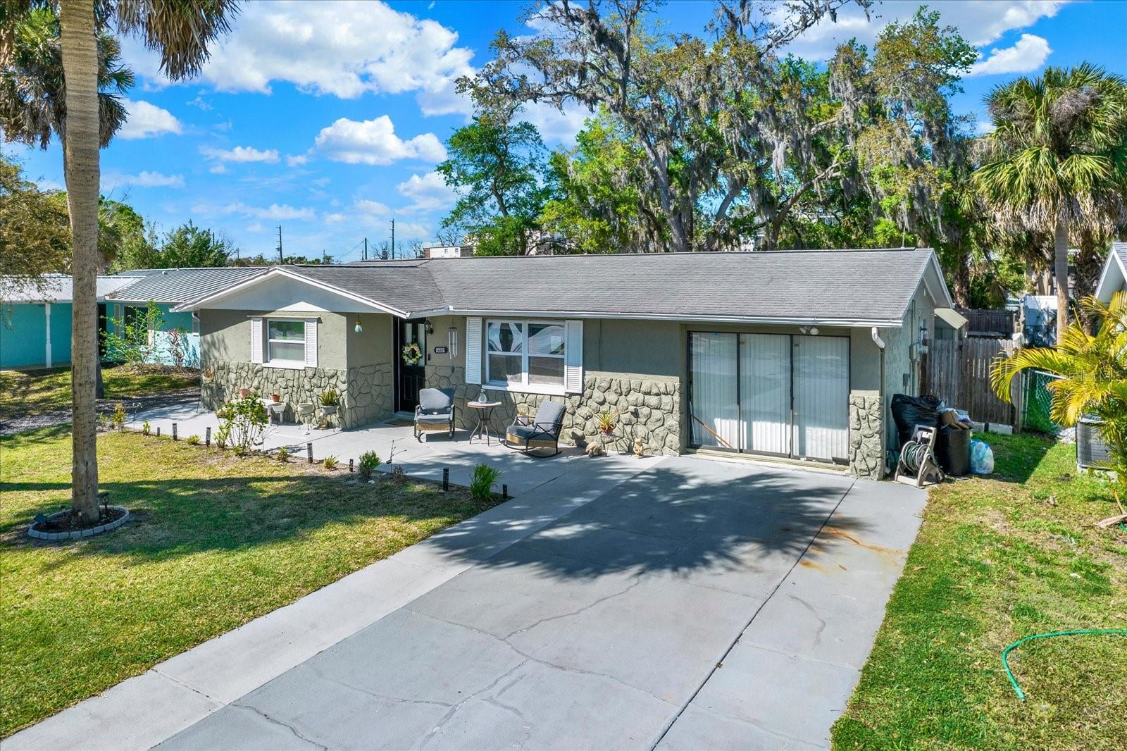 BAY PARK ESTATES - Residential