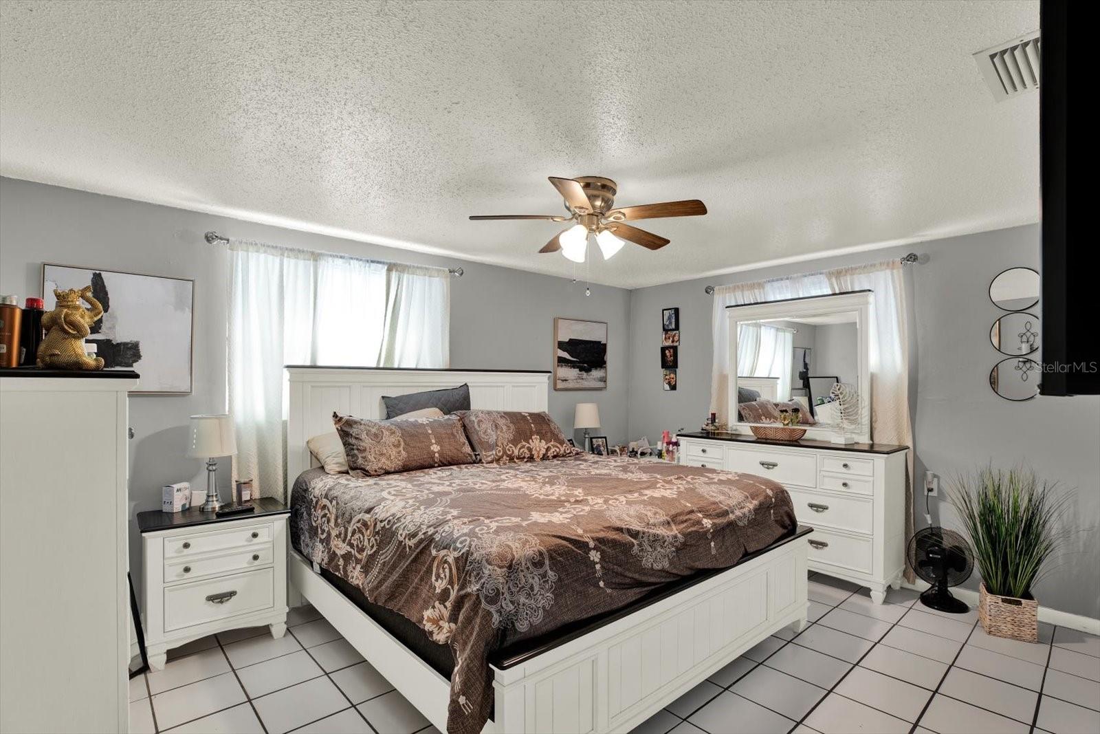 BAY PARK ESTATES - Residential