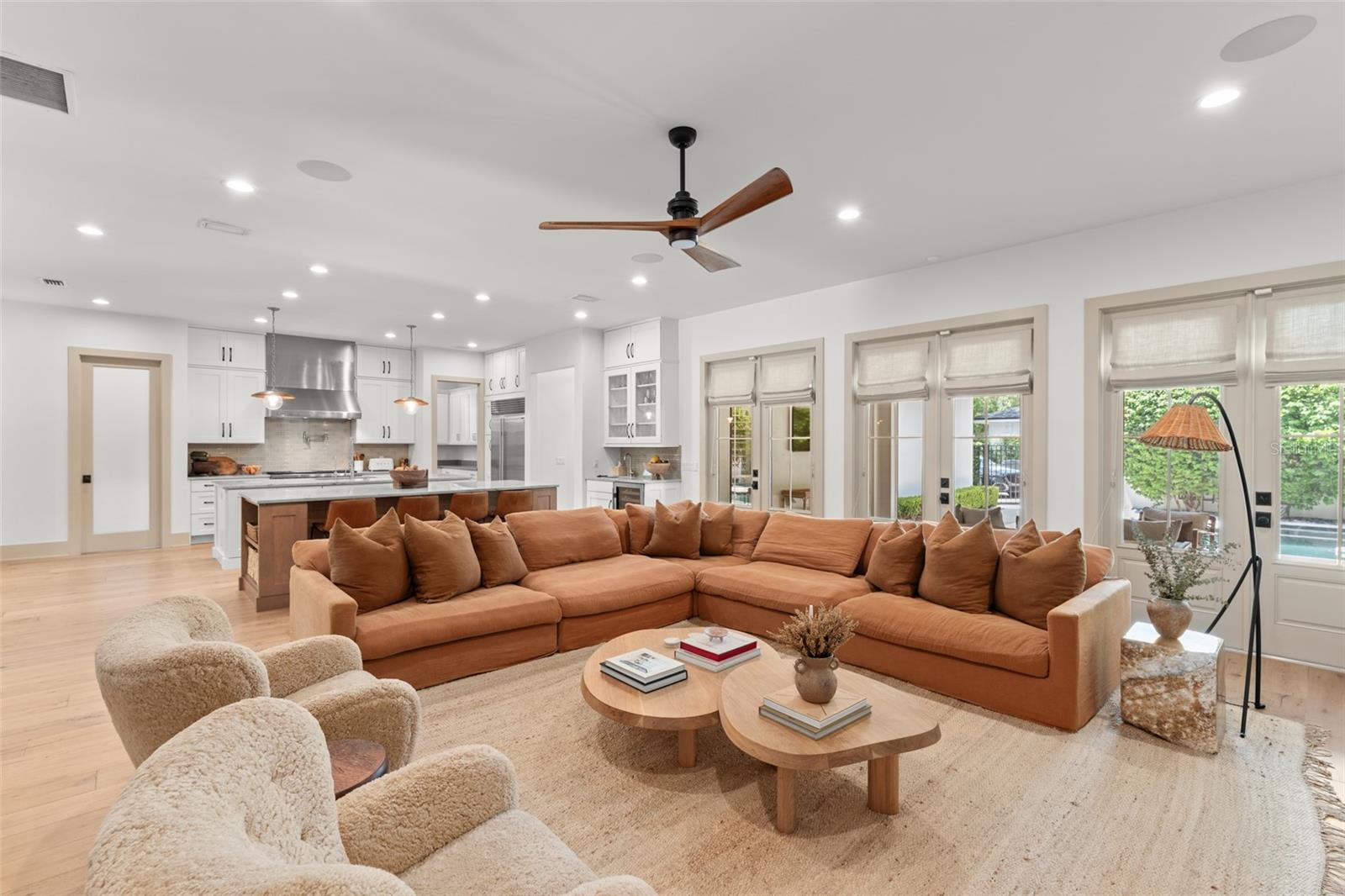 FONTAINEBLEAU - Residential