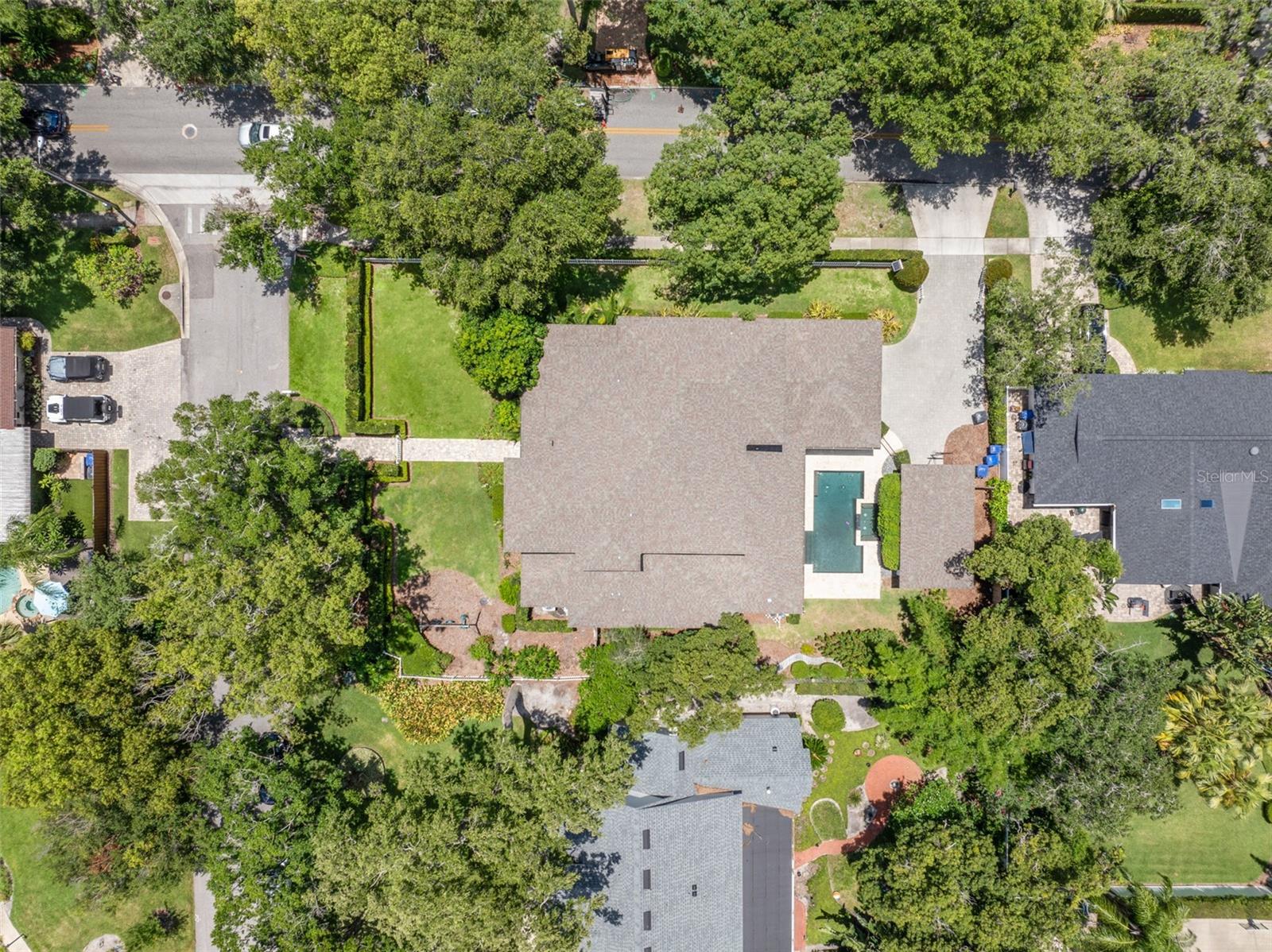 FONTAINEBLEAU - Residential