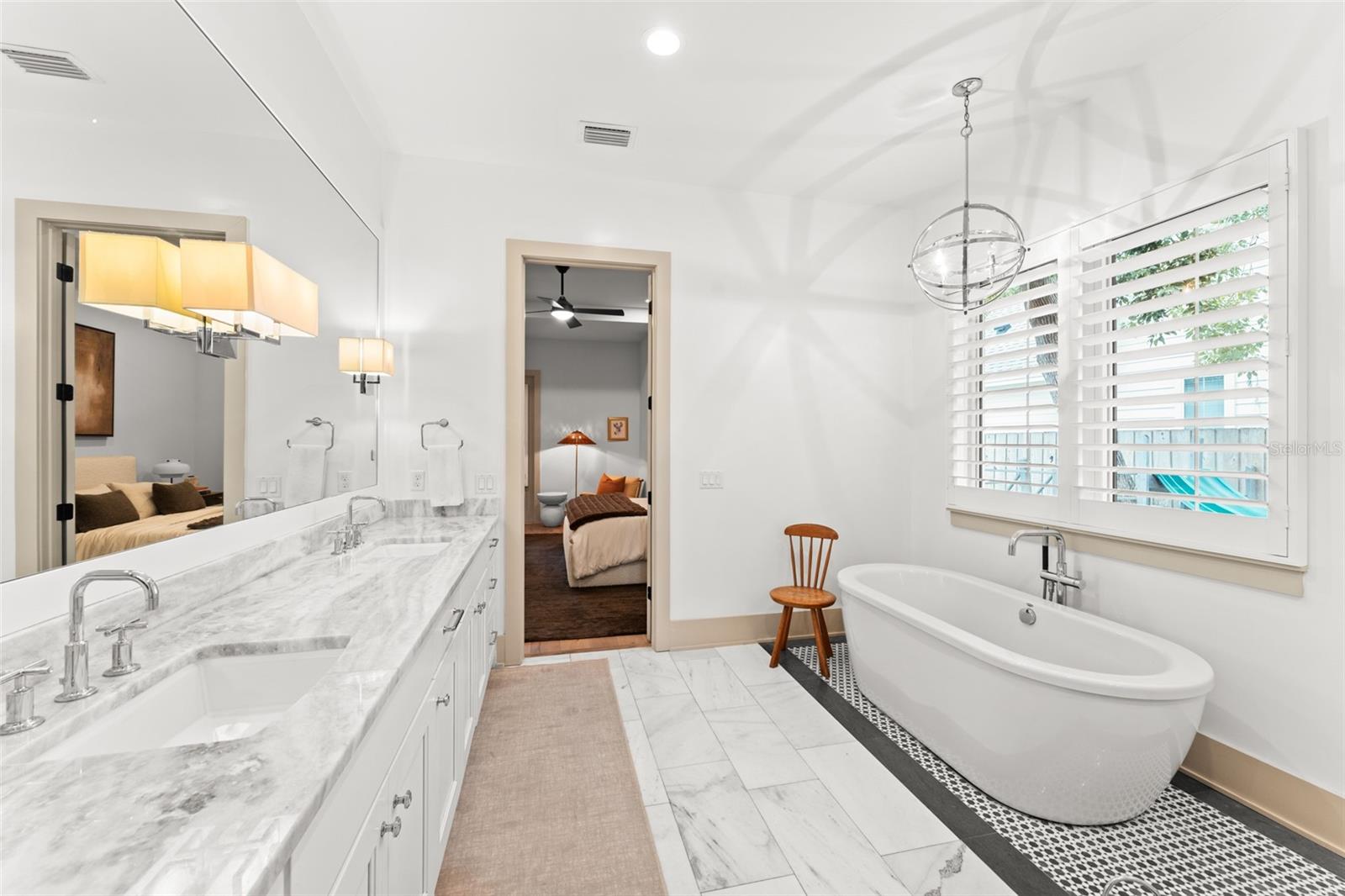 FONTAINEBLEAU - Residential