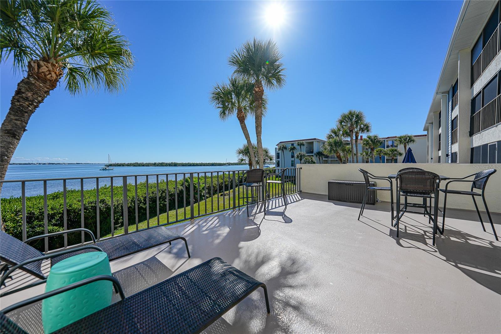 SANDPIPER KEY BLDG 05 - Residential