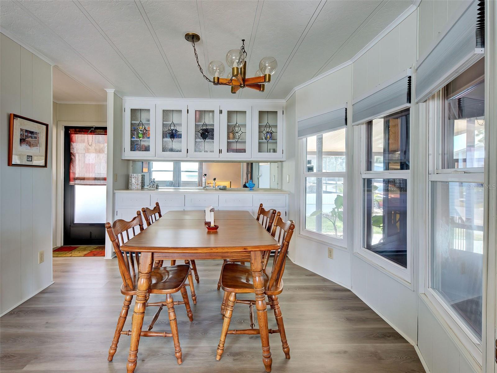 MAPLE LEAF ESTATES - Residential