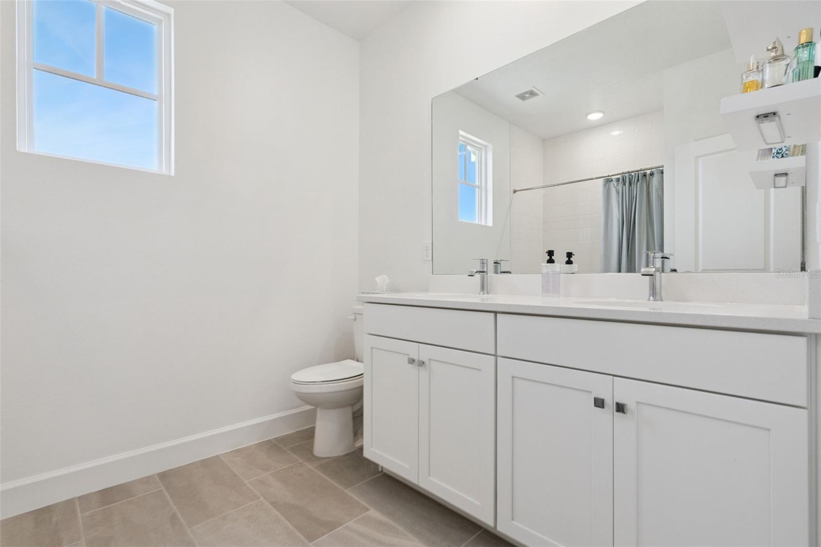 CELEBRATION ISLAND VILLAGE PH 1B - Residential