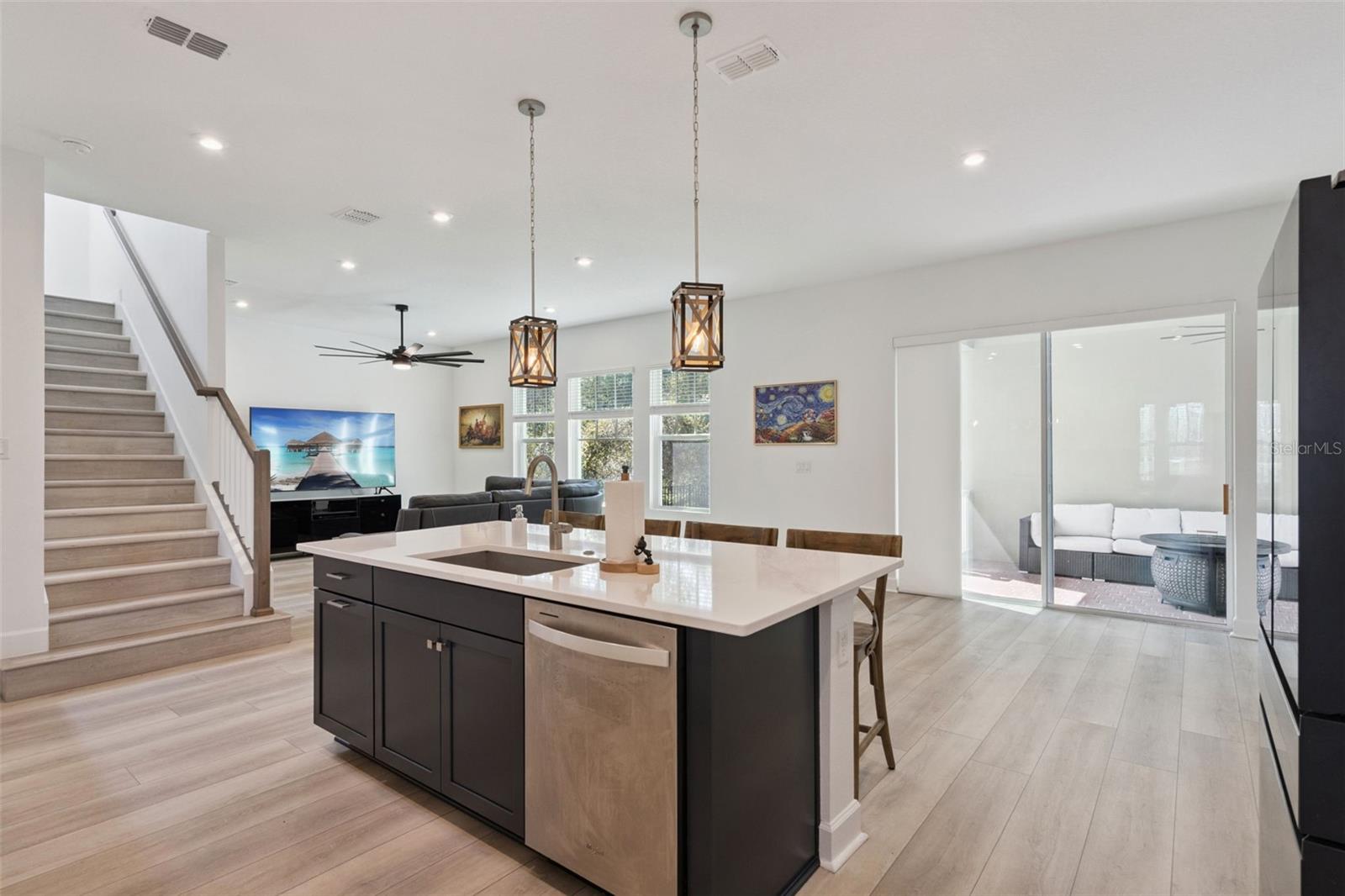 CELEBRATION ISLAND VILLAGE PH 1B - Residential