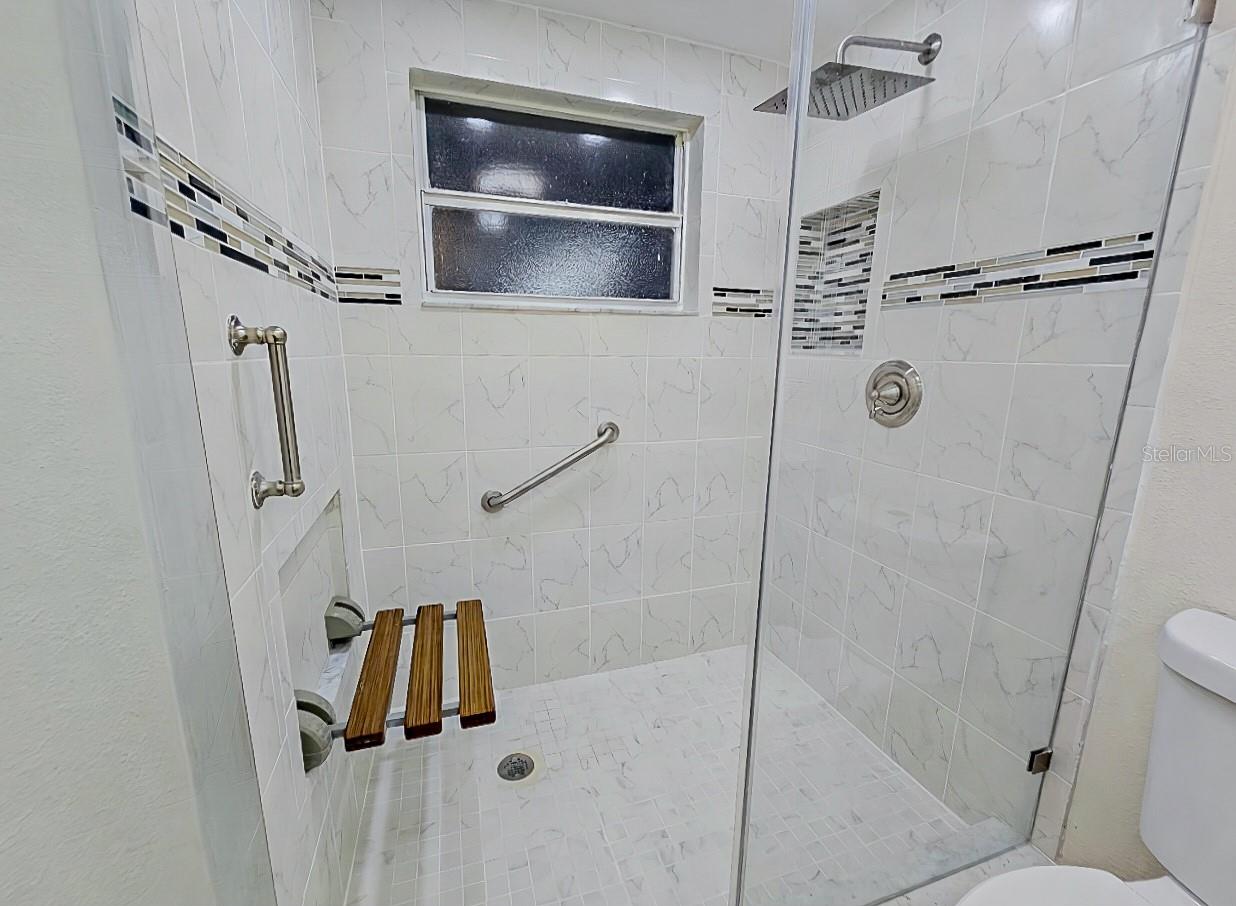 RIDGE CREST GARDENS - Residential