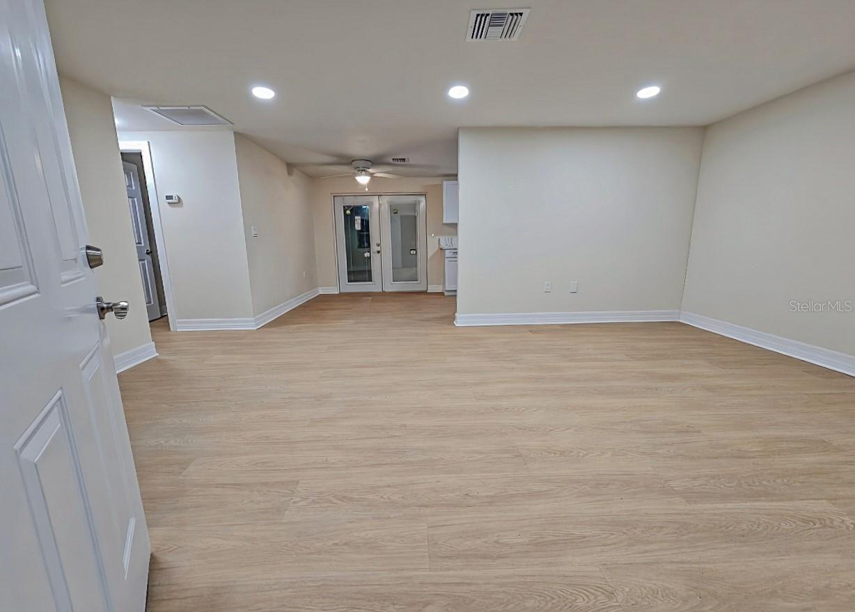 RIDGE CREST GARDENS - Residential