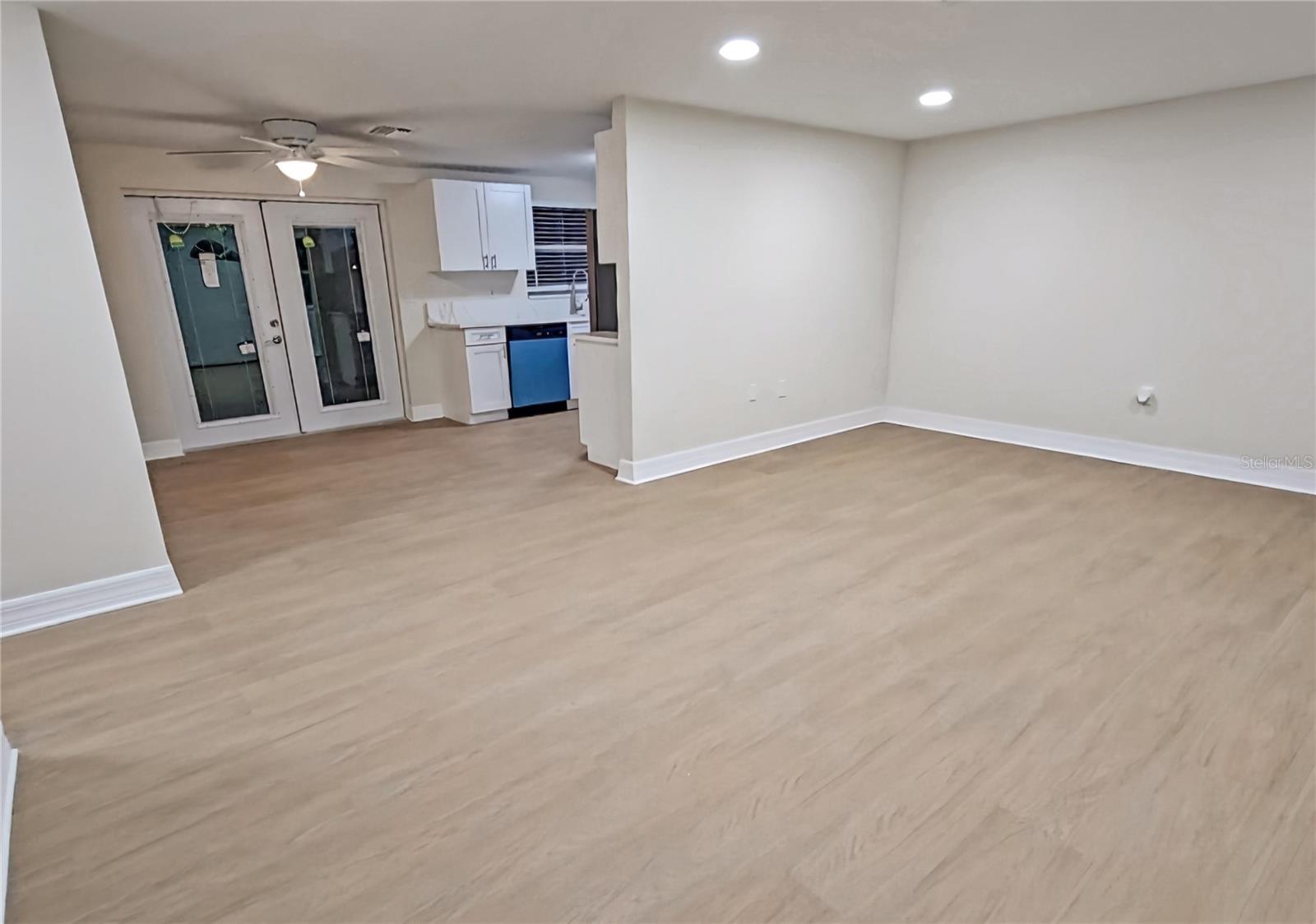 RIDGE CREST GARDENS - Residential