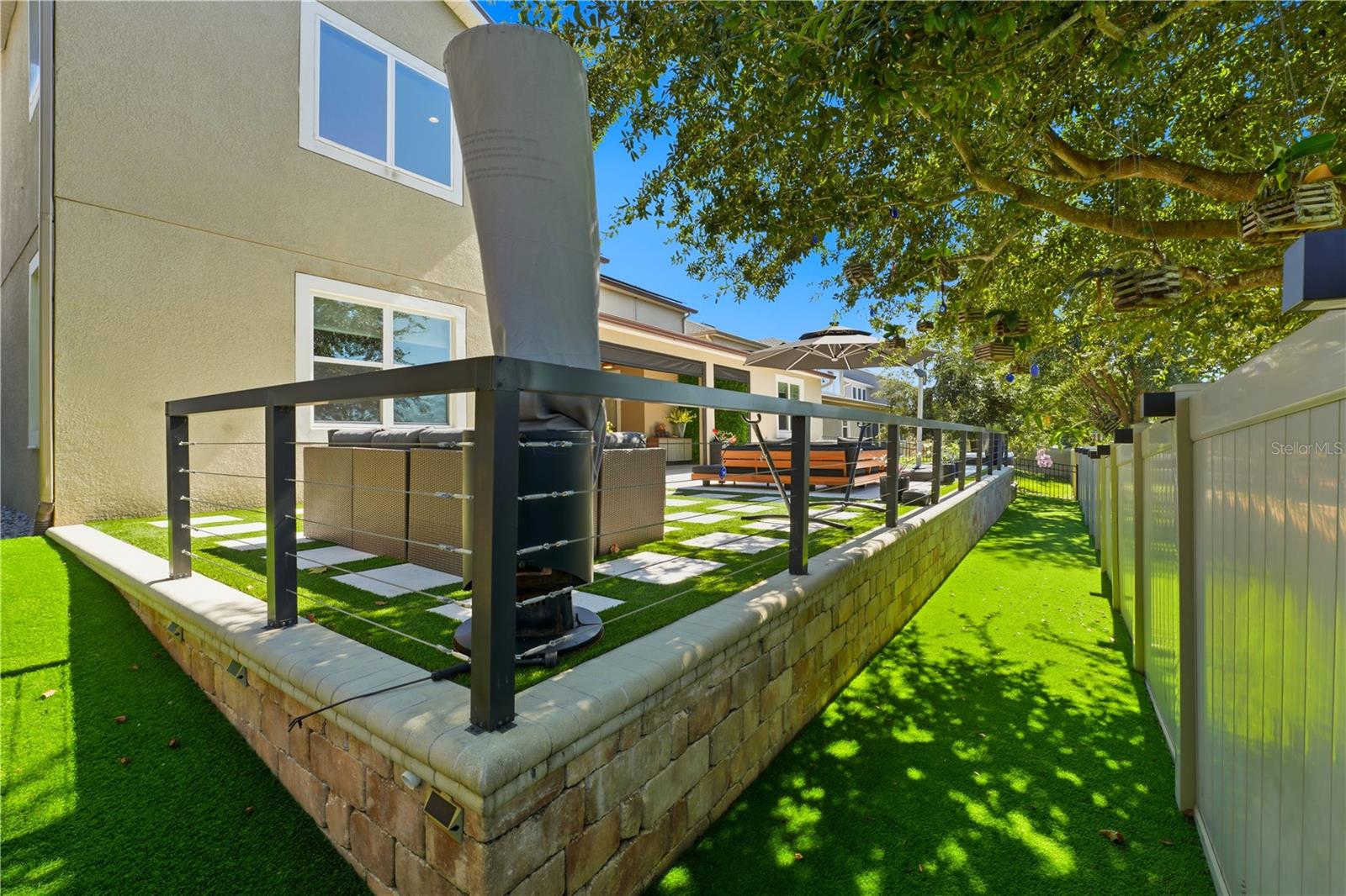 OXFORD CHASE - Residential