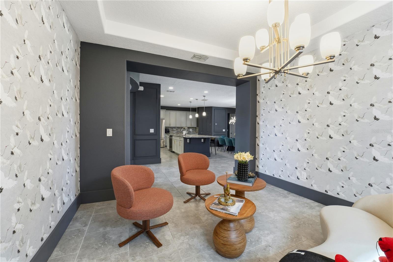 OXFORD CHASE - Residential