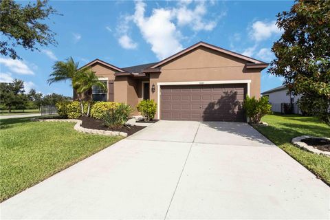 Photo of 11231 58th Street Circle E, Parrish, FL 34219 (MLS # A4666897)