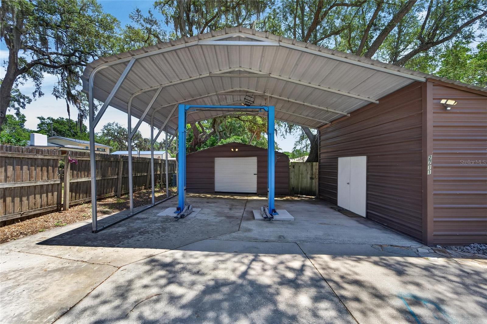 ROLLING MEADOWS - Residential