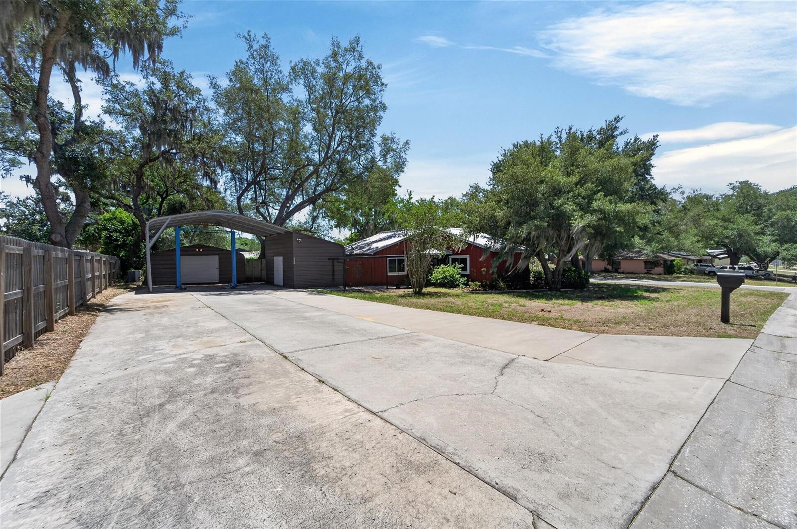 ROLLING MEADOWS - Residential