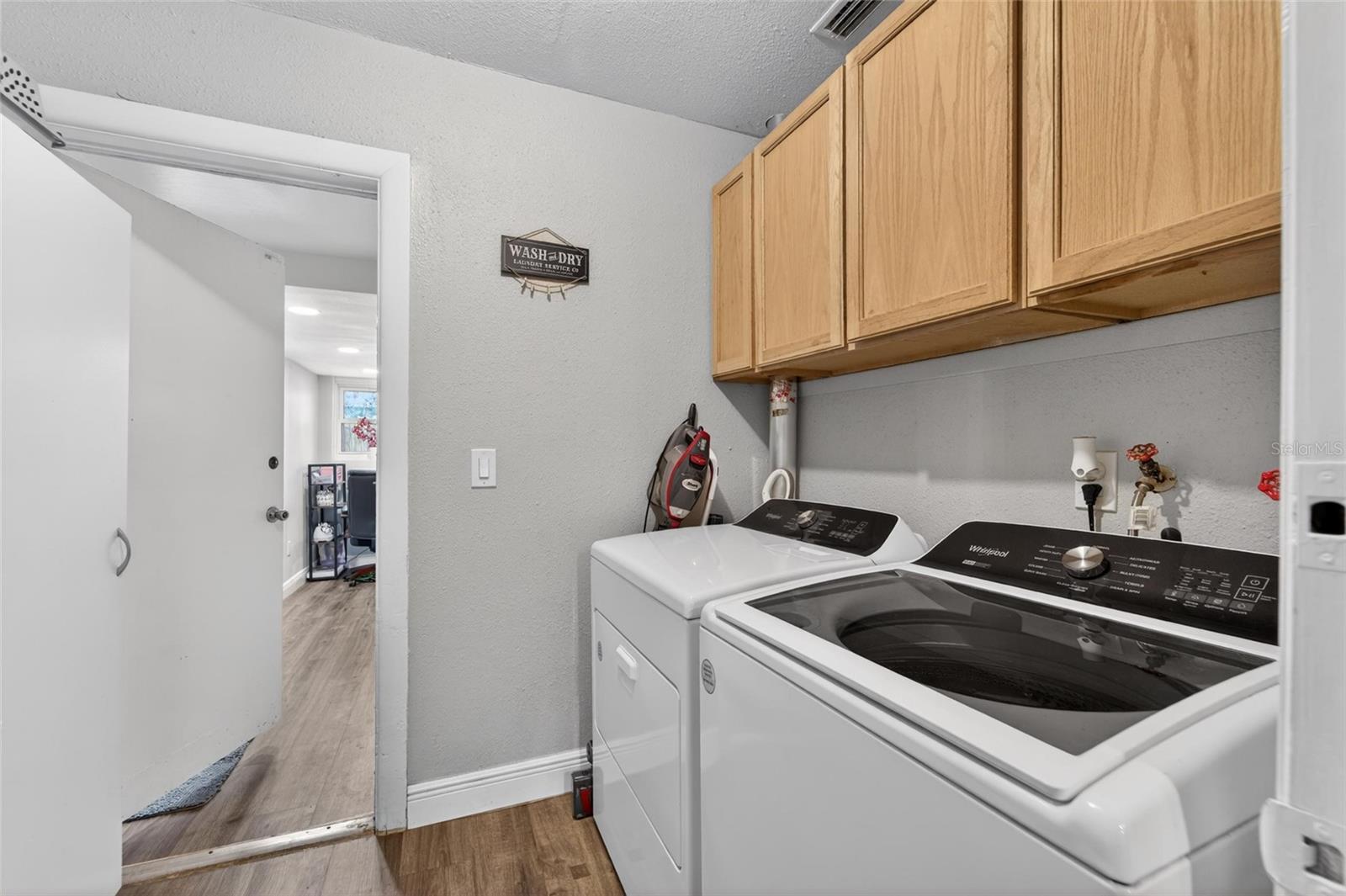 ROLLING MEADOWS - Residential