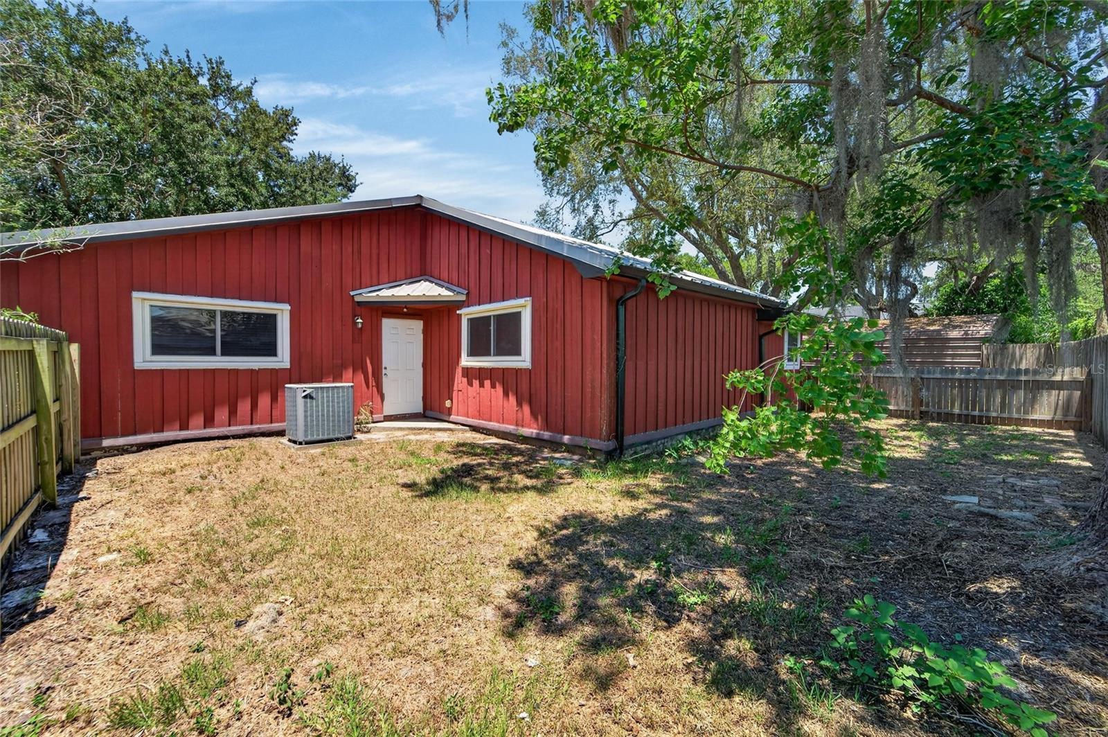 ROLLING MEADOWS - Residential