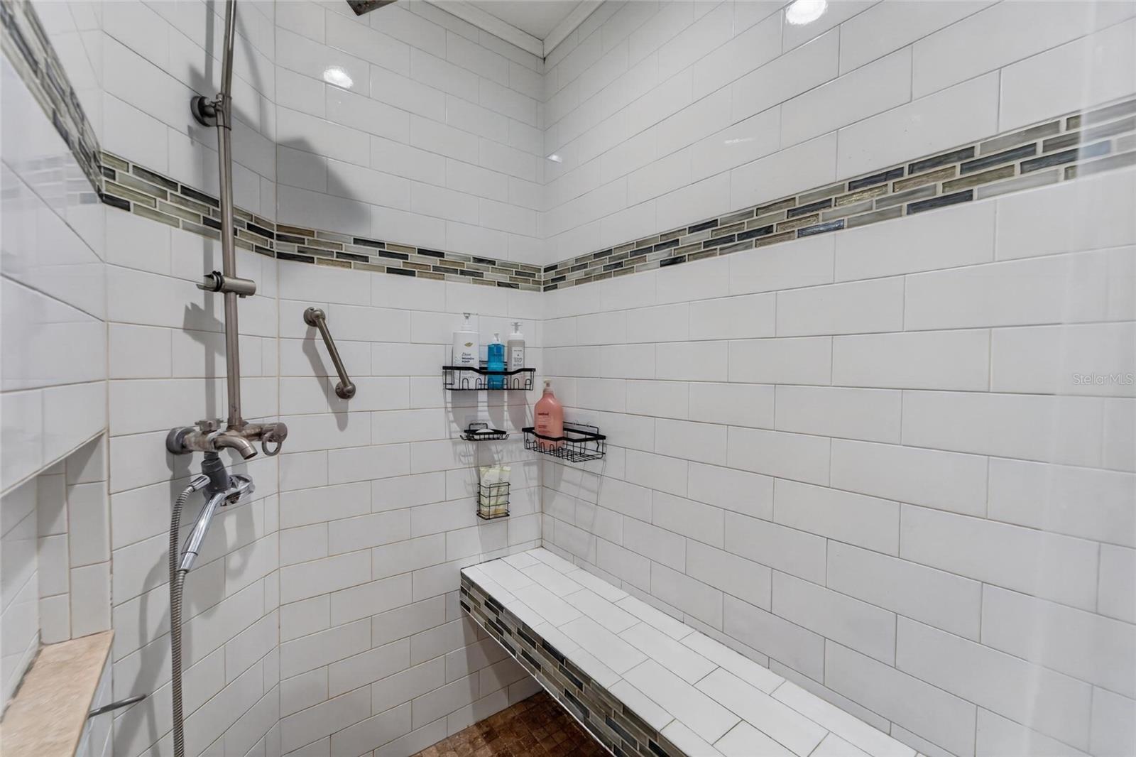 ROLLING MEADOWS - Residential