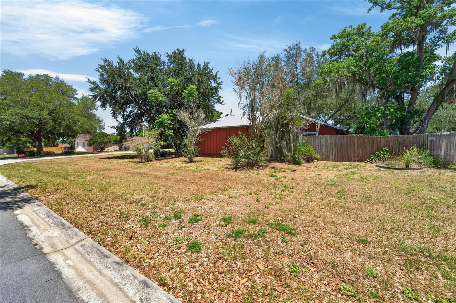 ROLLING MEADOWS - Residential