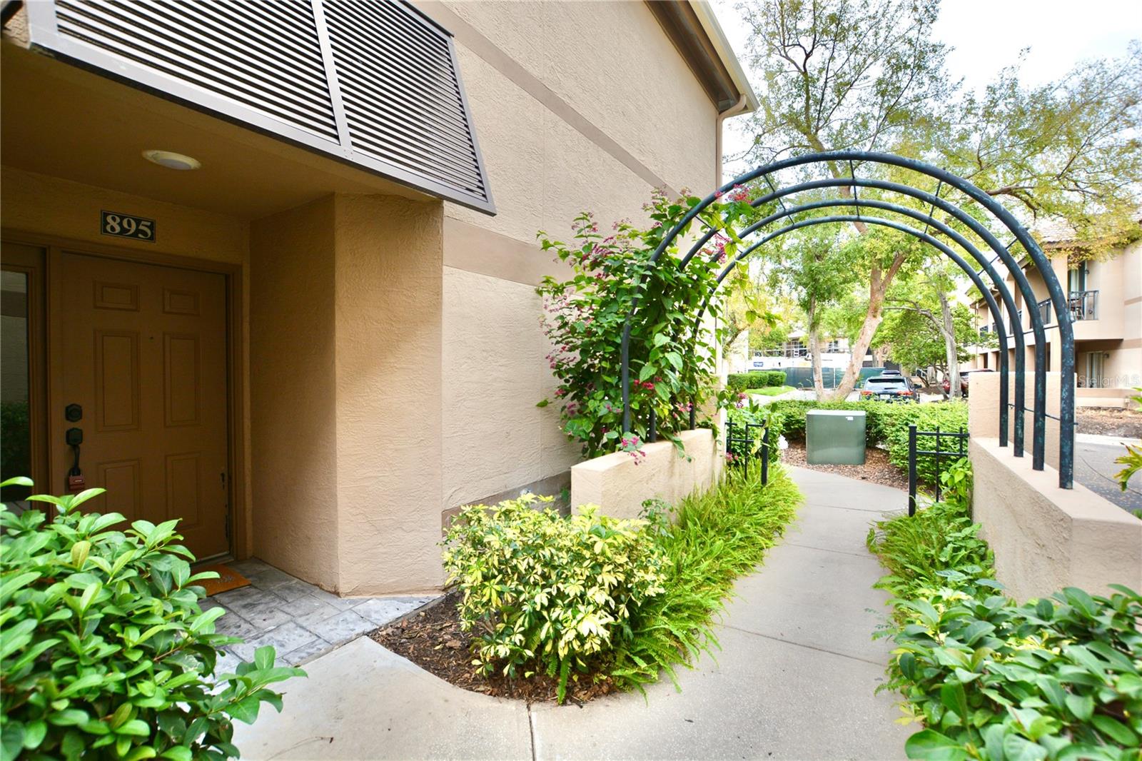 ISLAND WALK A CONDO - Residential Lease