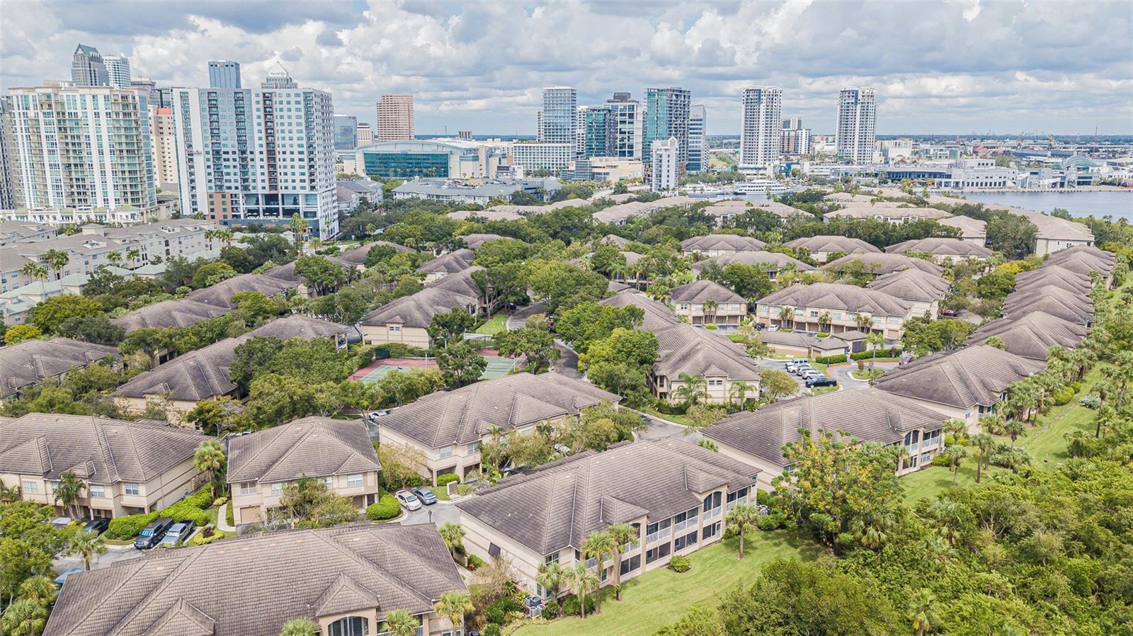 ISLAND WALK A CONDO - Residential Lease